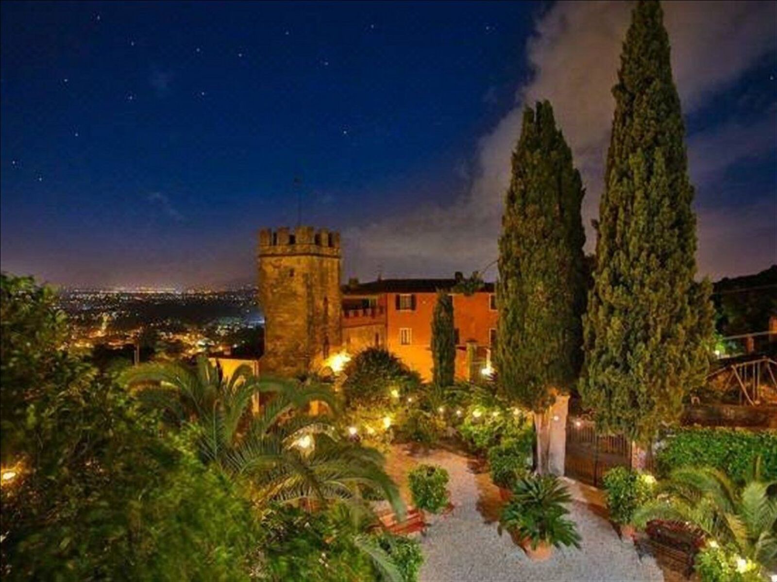 Scopri il borgo di Buggiano Castello: due giorni tra storia, natura e tradizione gastronomica