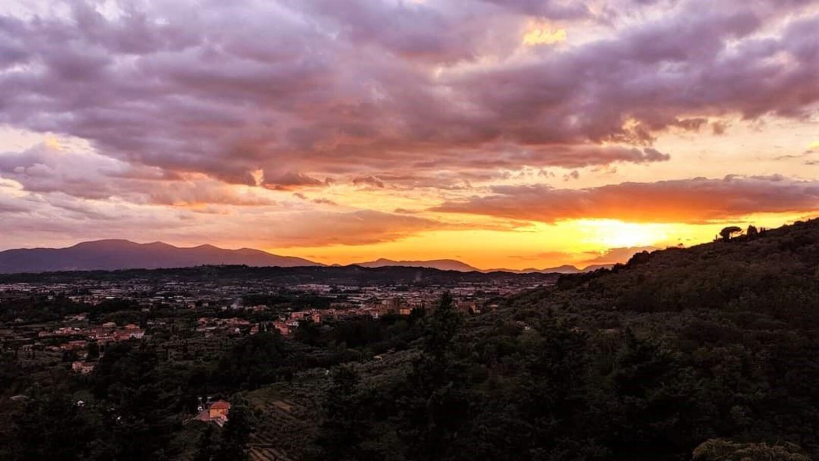 Visita con noi Larciano, Massa e Cozzile, Buggiano, Uzzano: un viaggio tra castelli e leggende