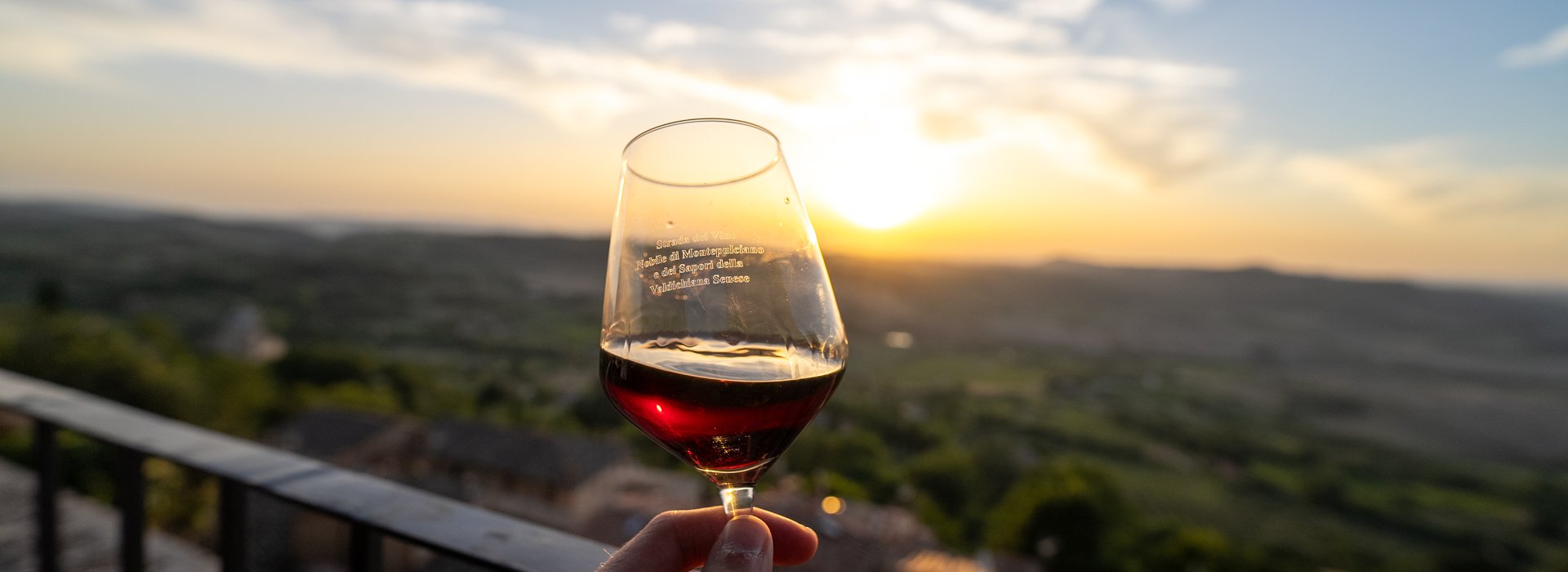 Two days of tastings of traditional food and wine products of the Val d'Orcia Two days of tastings of traditional food and wine products of the Val d'Orcia