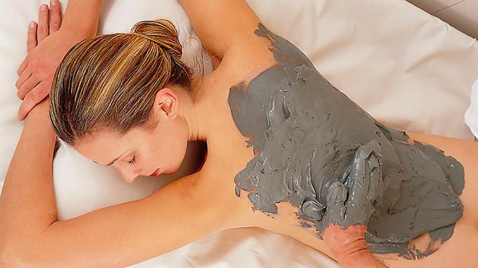 Fangoterapia e cure termali alle Terme di Montecatini, in Toscana