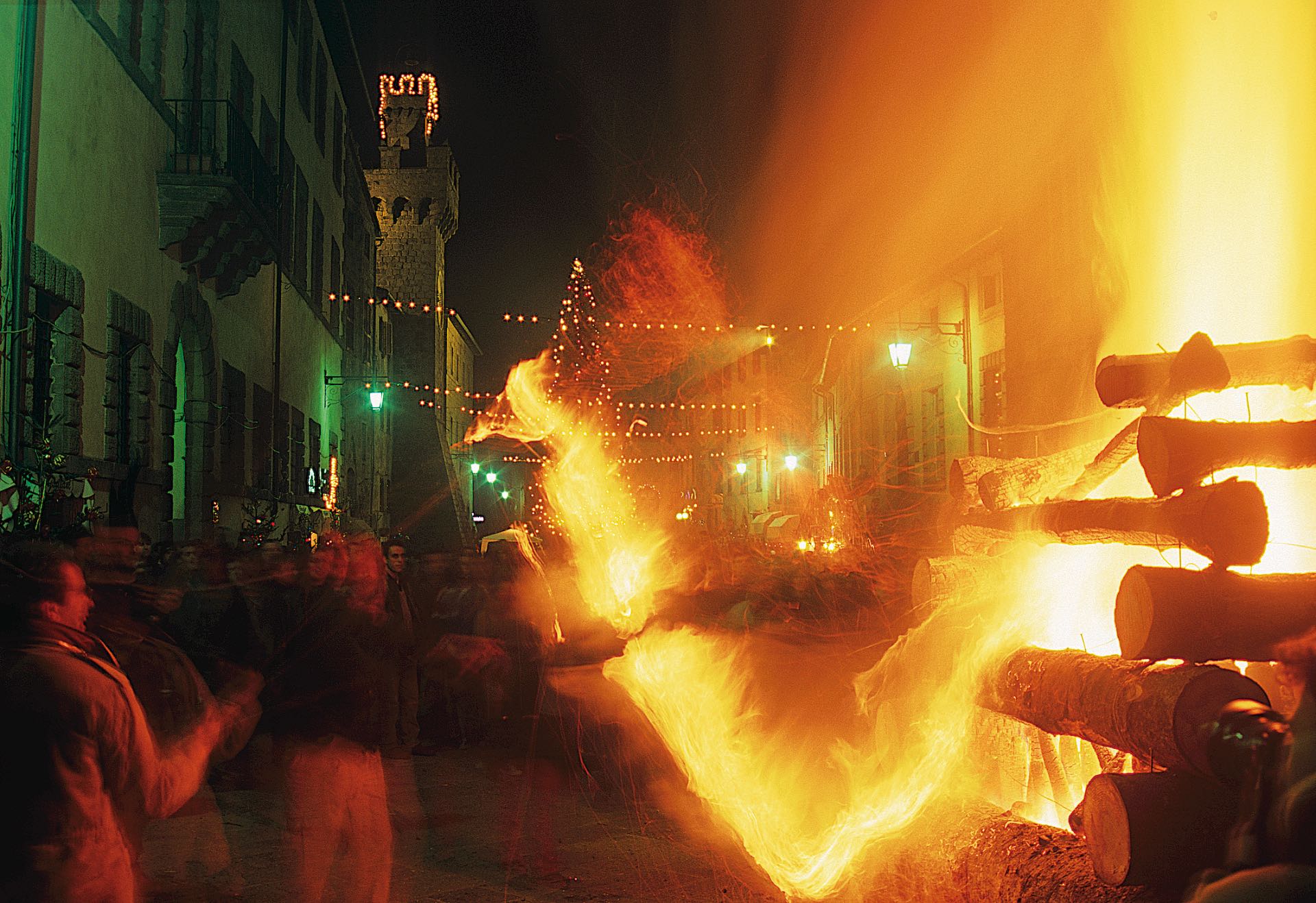 Torchlight procession of Santa Fiora