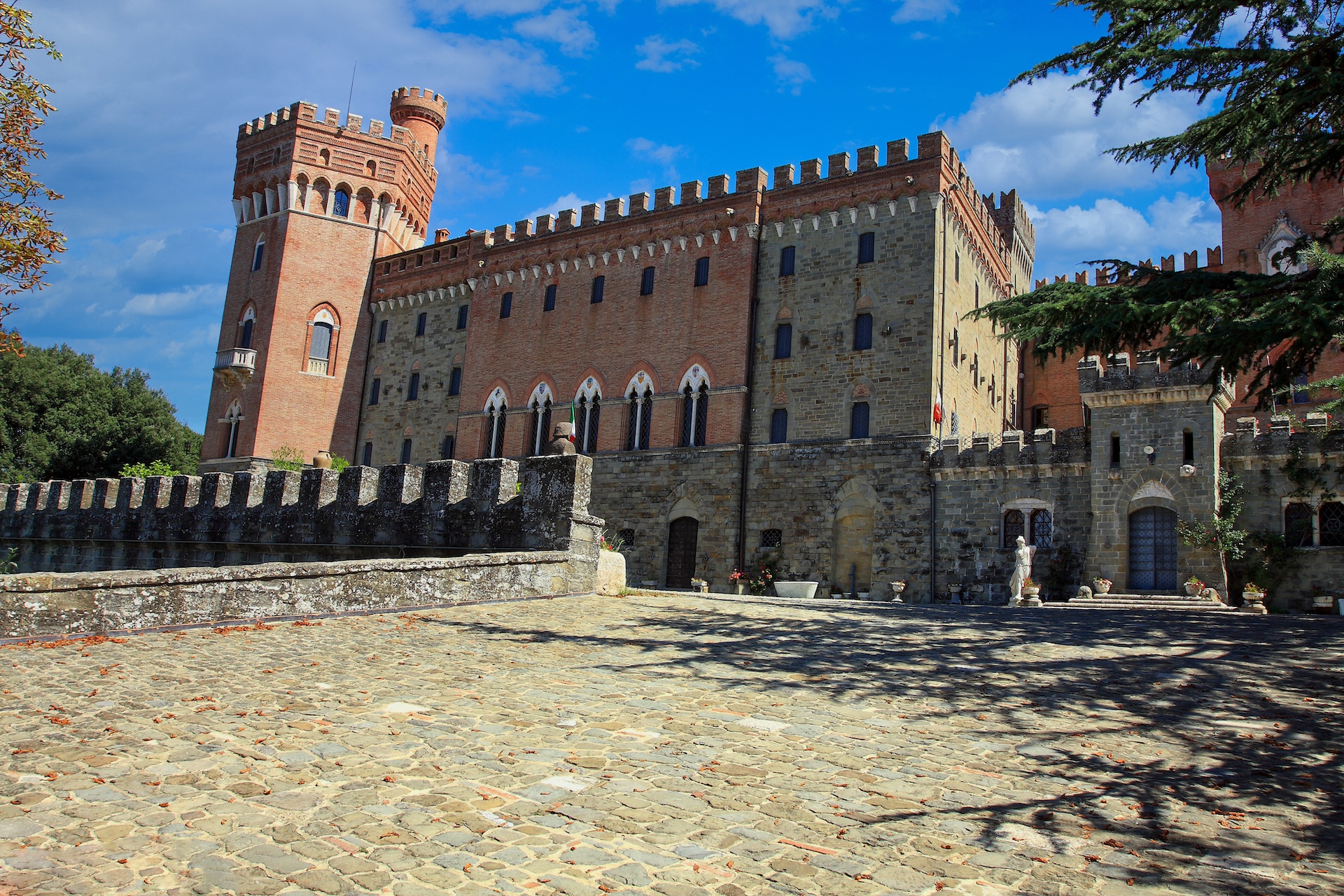 Vista del Castello di Valenzano