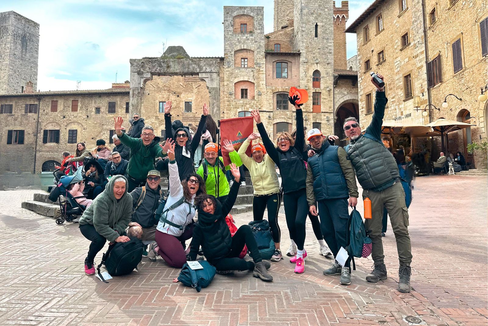 Gruppo di pellegrini arrivati a San Gimignano