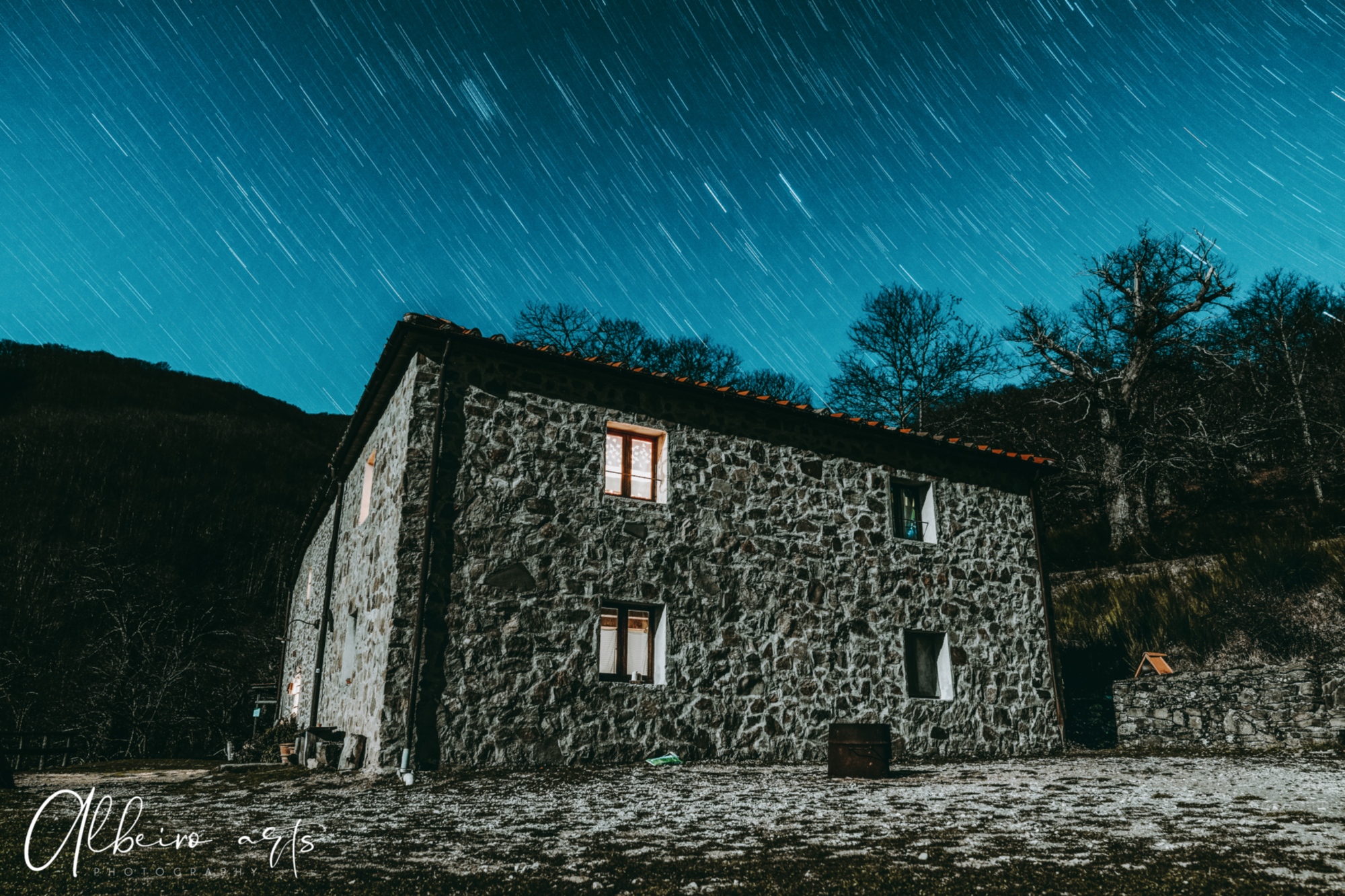 mountain refuge Le Cave