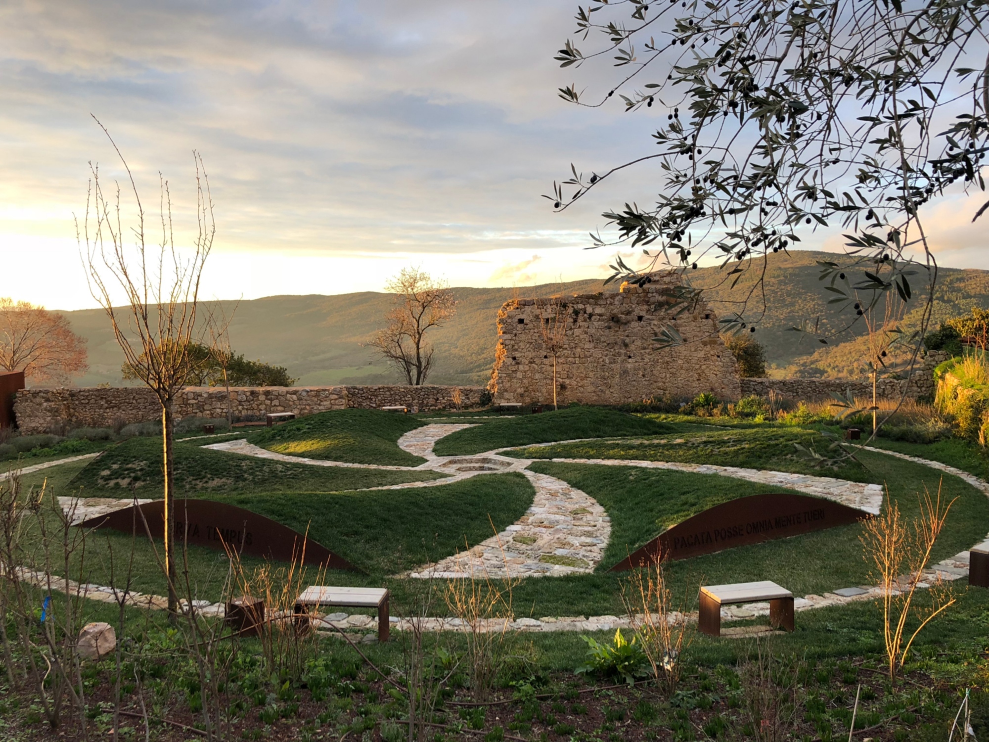 Giardino “Sol omnibus lucet” di Massa Marittima