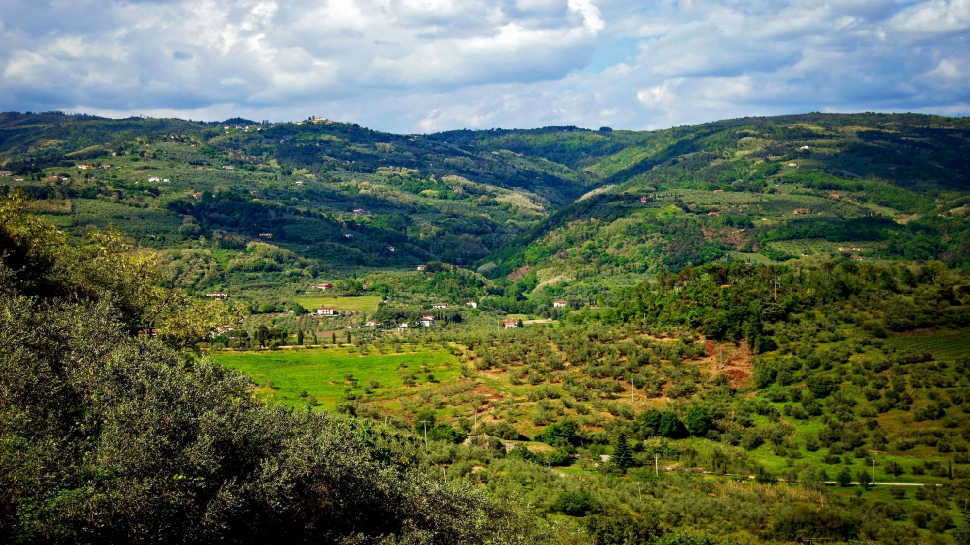 An unusual and fascinating tour to discover Montecatini Alto, in Val di Nievole