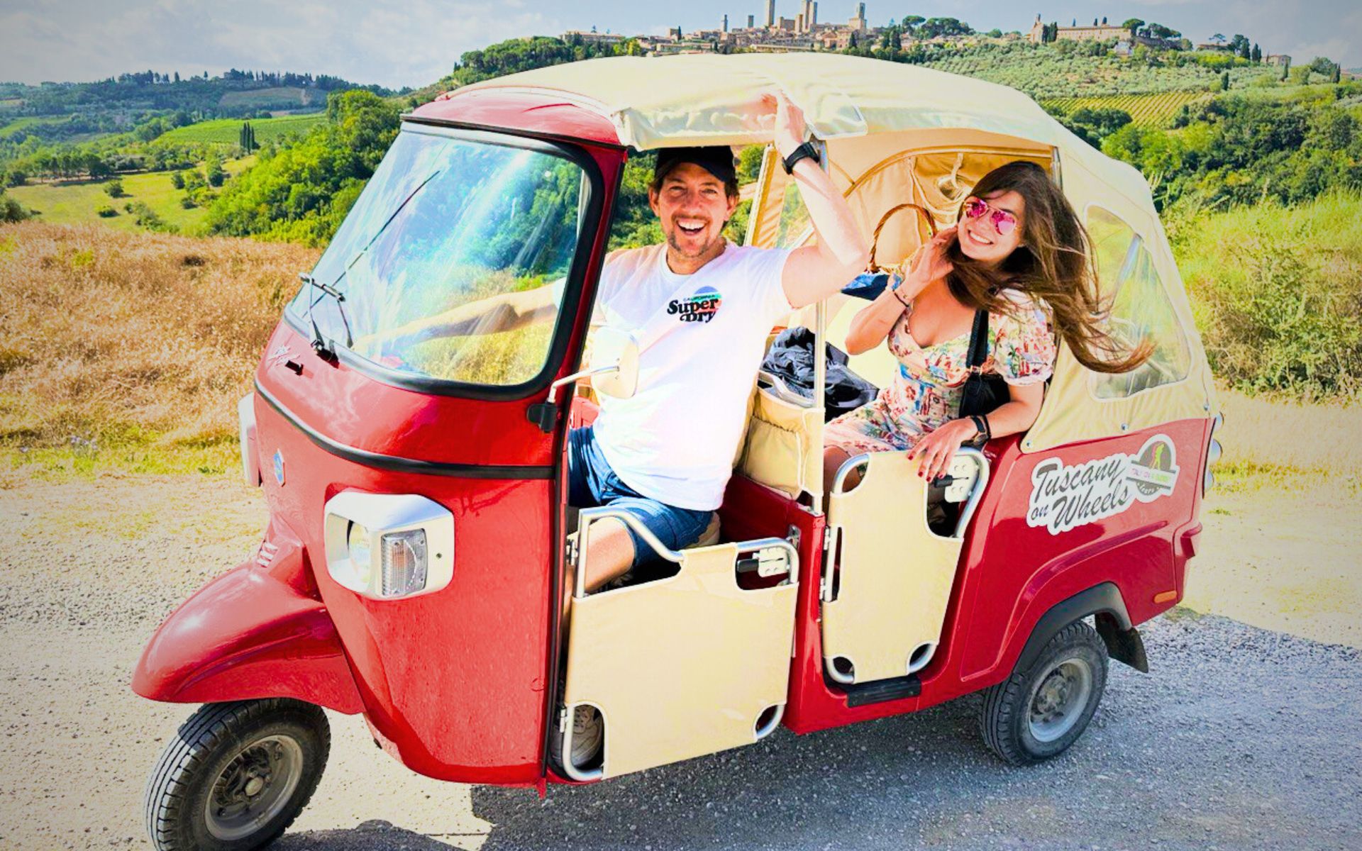 Ape Calessino, mezzo vintage originale, deustazione di vini e prodotti tipici locali