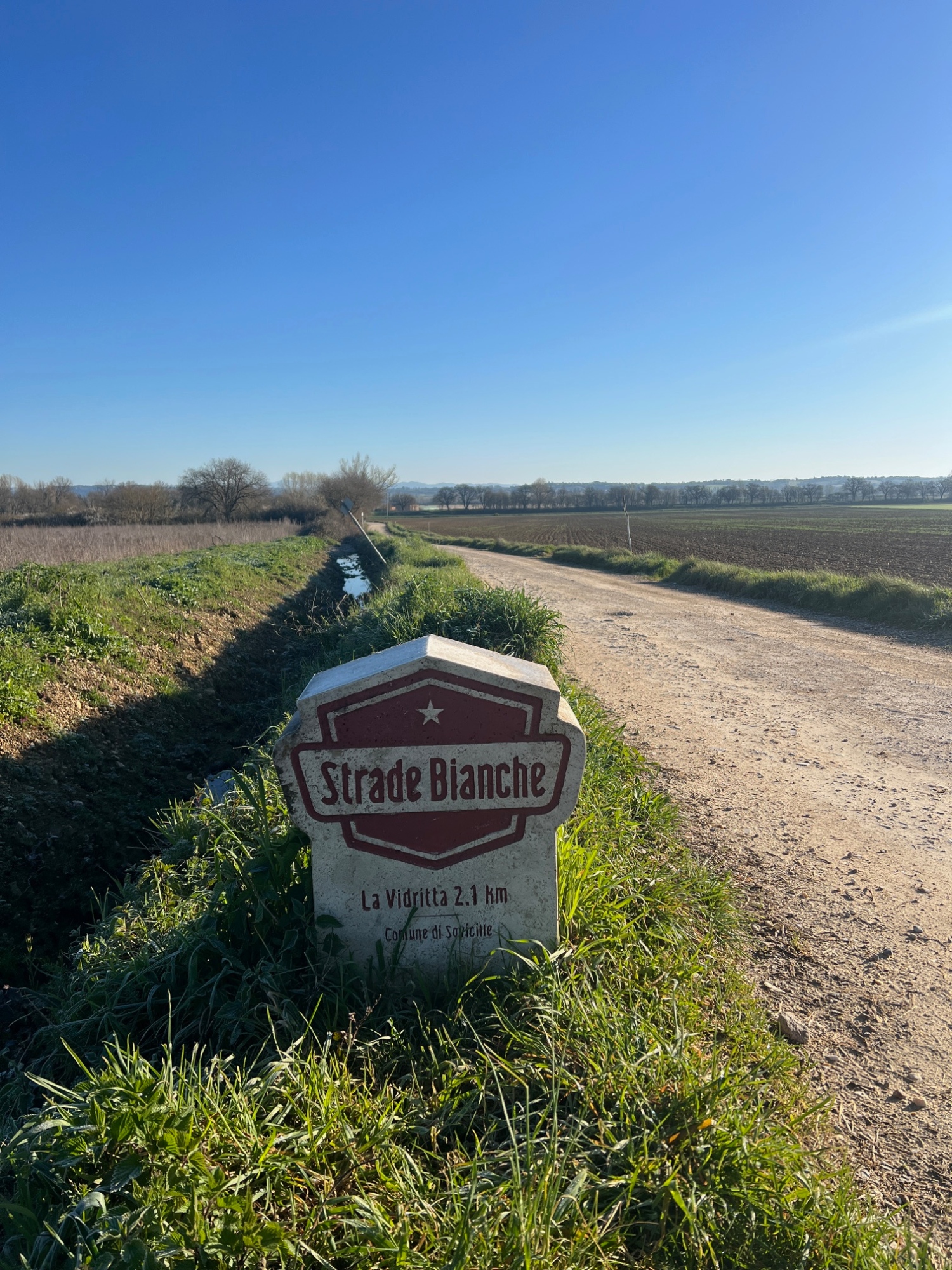 Strade Bianche gravel bike tour