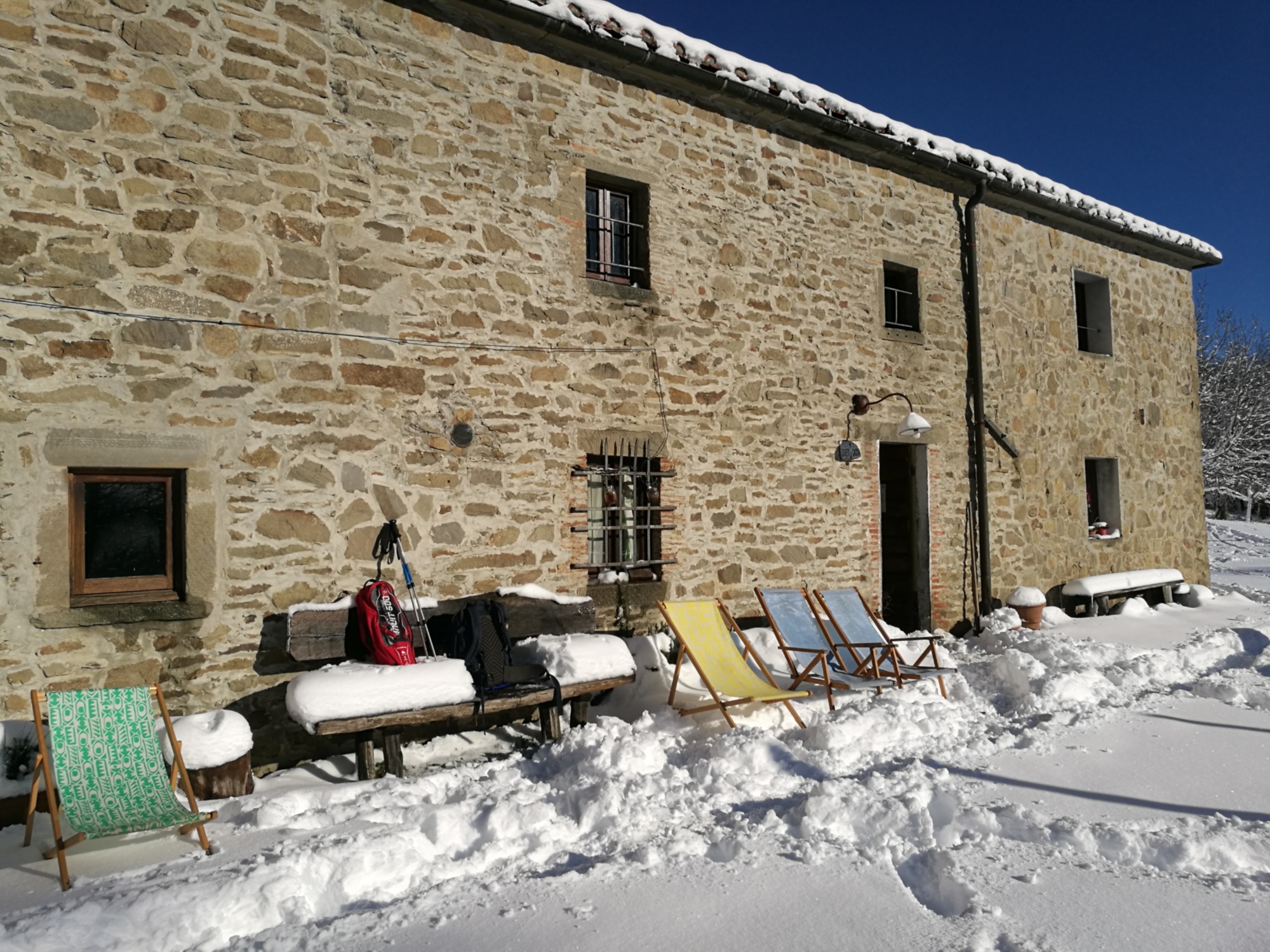 mountain refuge Le Cave