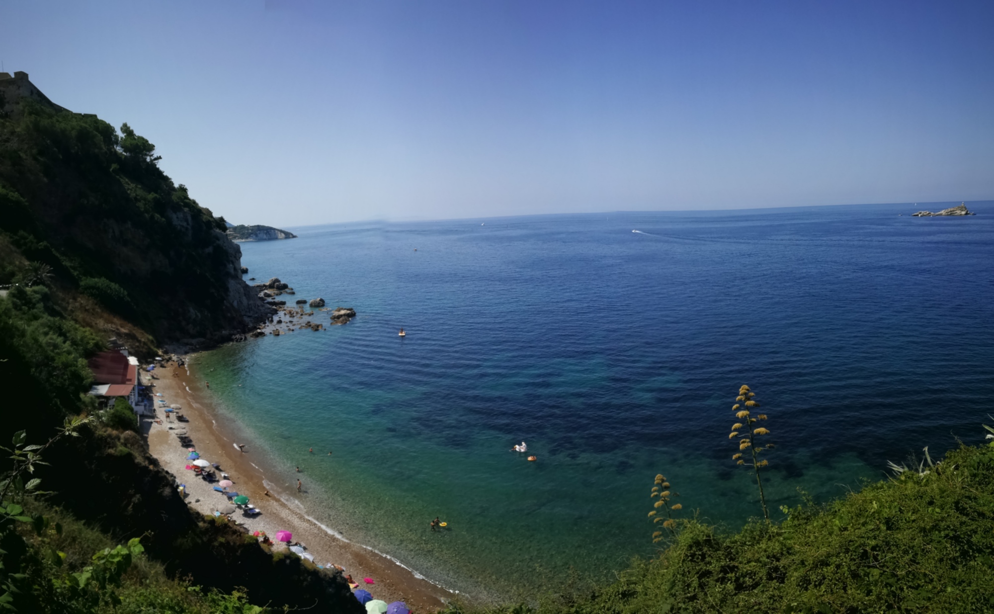 Trekking di 5 giorni tra Isola d'Elba e Pianosa