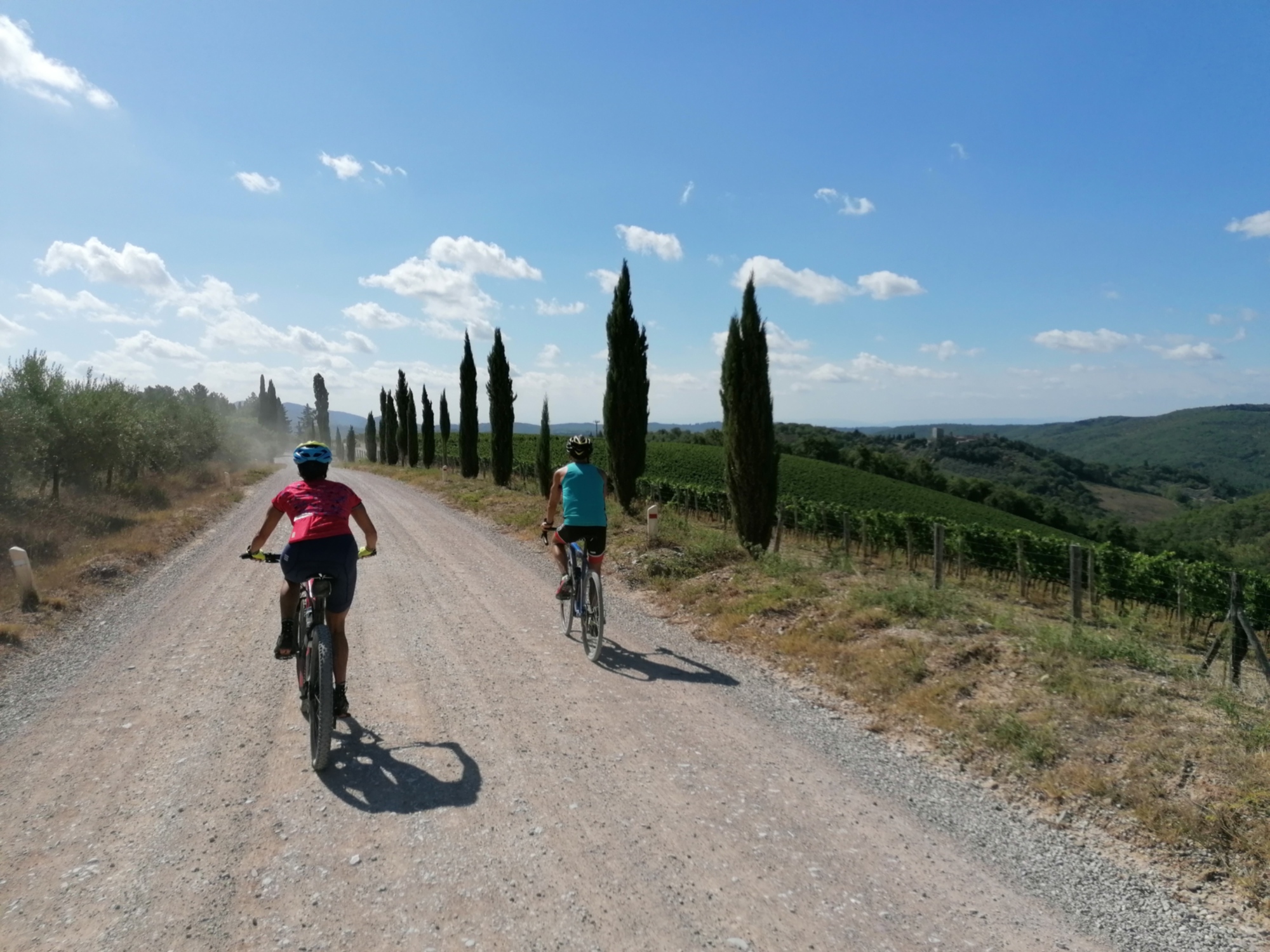 Four days from Siena on the route of Eroica and Strade Bianche