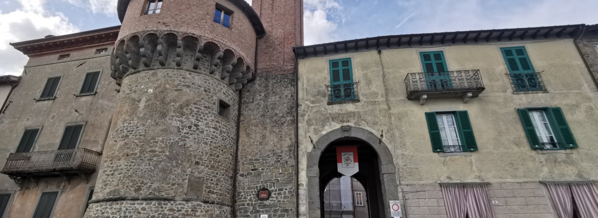 Guided tour of Castiglione di Garfagnana Guided tour of Castiglione di Garfagnana