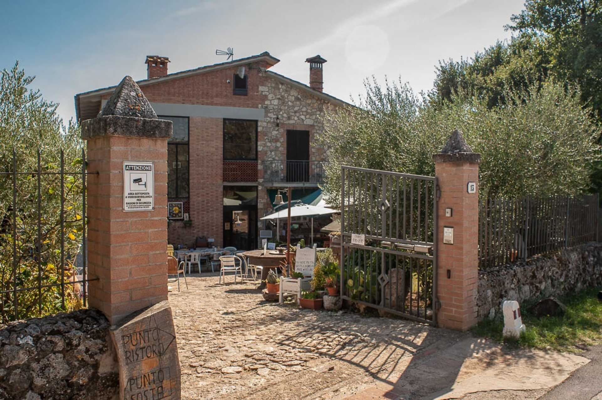 Punto Sosta la Villa esterno