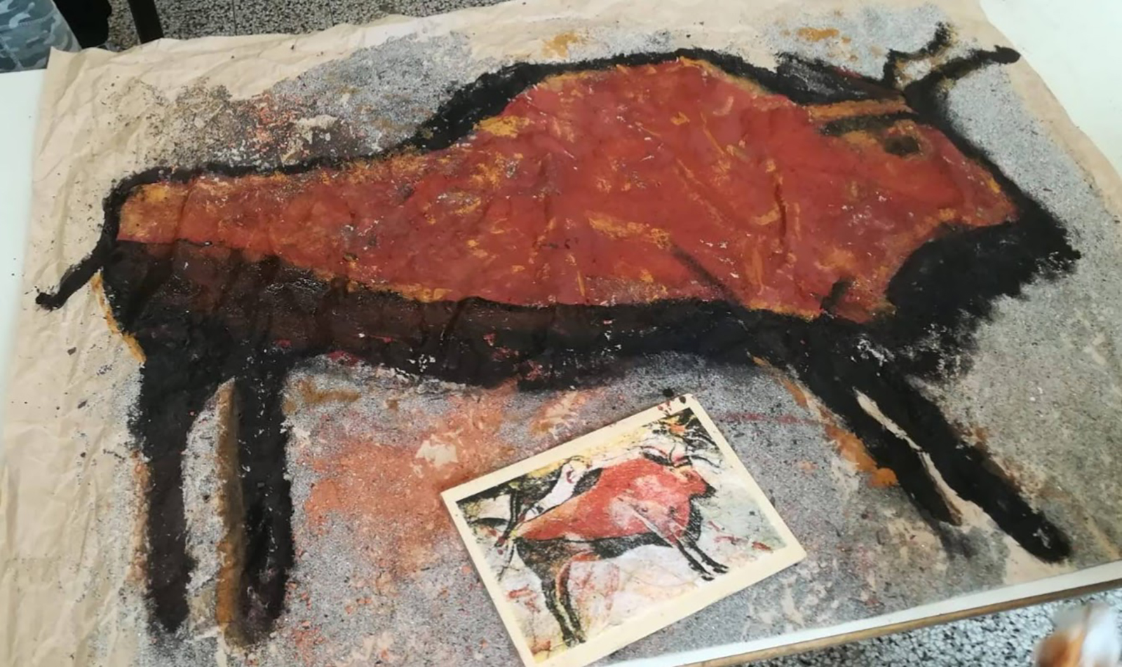 Dipinto di animale realizzato durante un laboratorio