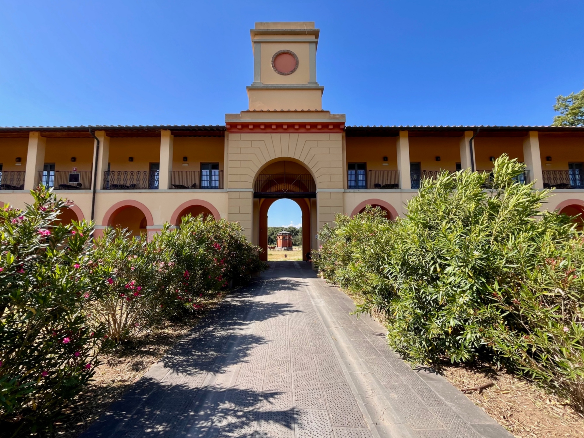 L'immobile storico de La Sterpaia, oggi hotel in San Rossore.