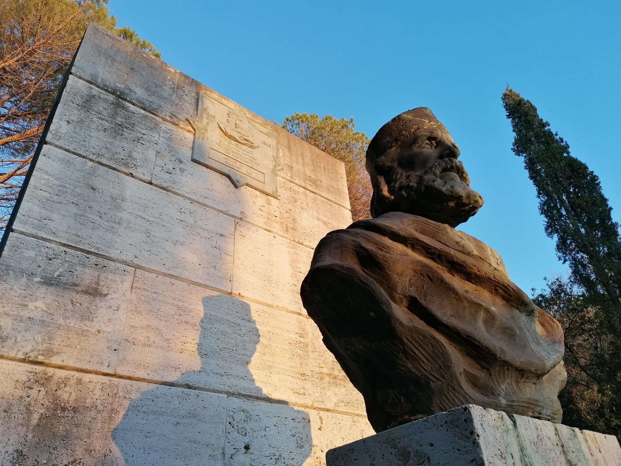 Arte e memoria di Garibaldi a Cala Martina
