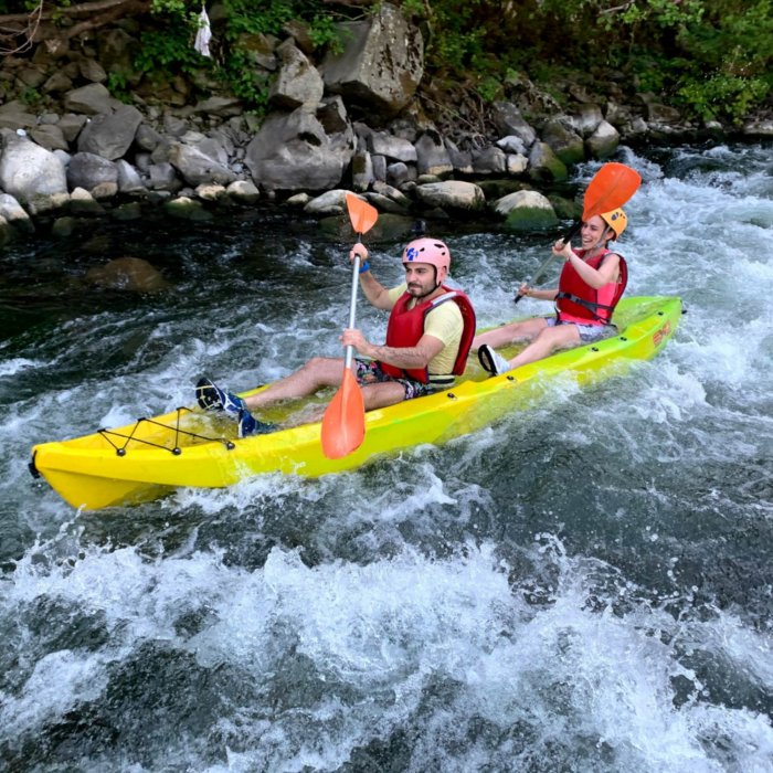 Vivi un'esperienza divertente in kayak nei fiumi e torrenti della Garfagnana Vivi un'esperienza divertente in kayak nei fiumi e torrenti della Garfagnana