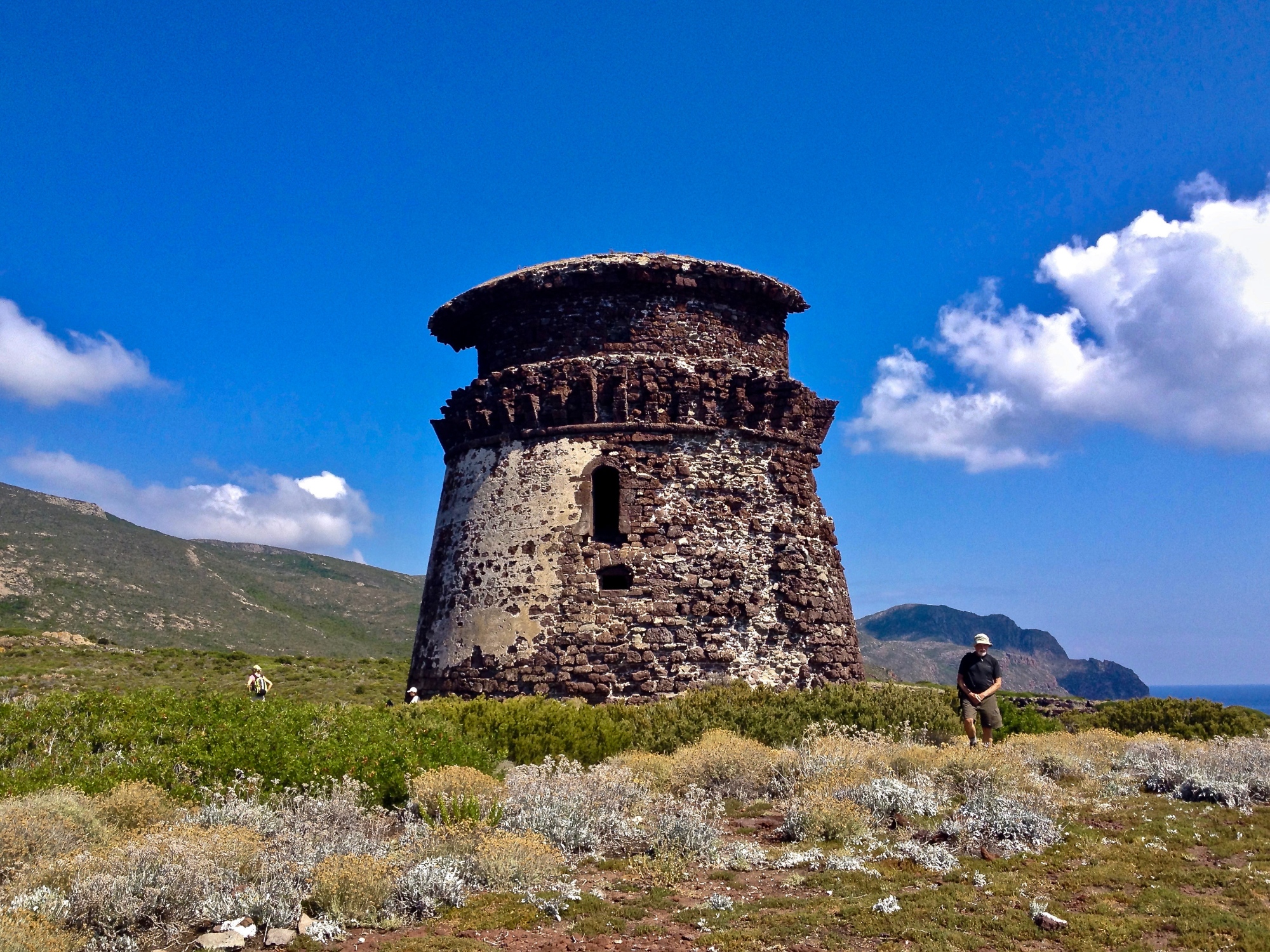 Trekking all'isola di Capraia, una delle perle del Parco Nazionale Arcipelago Toscano