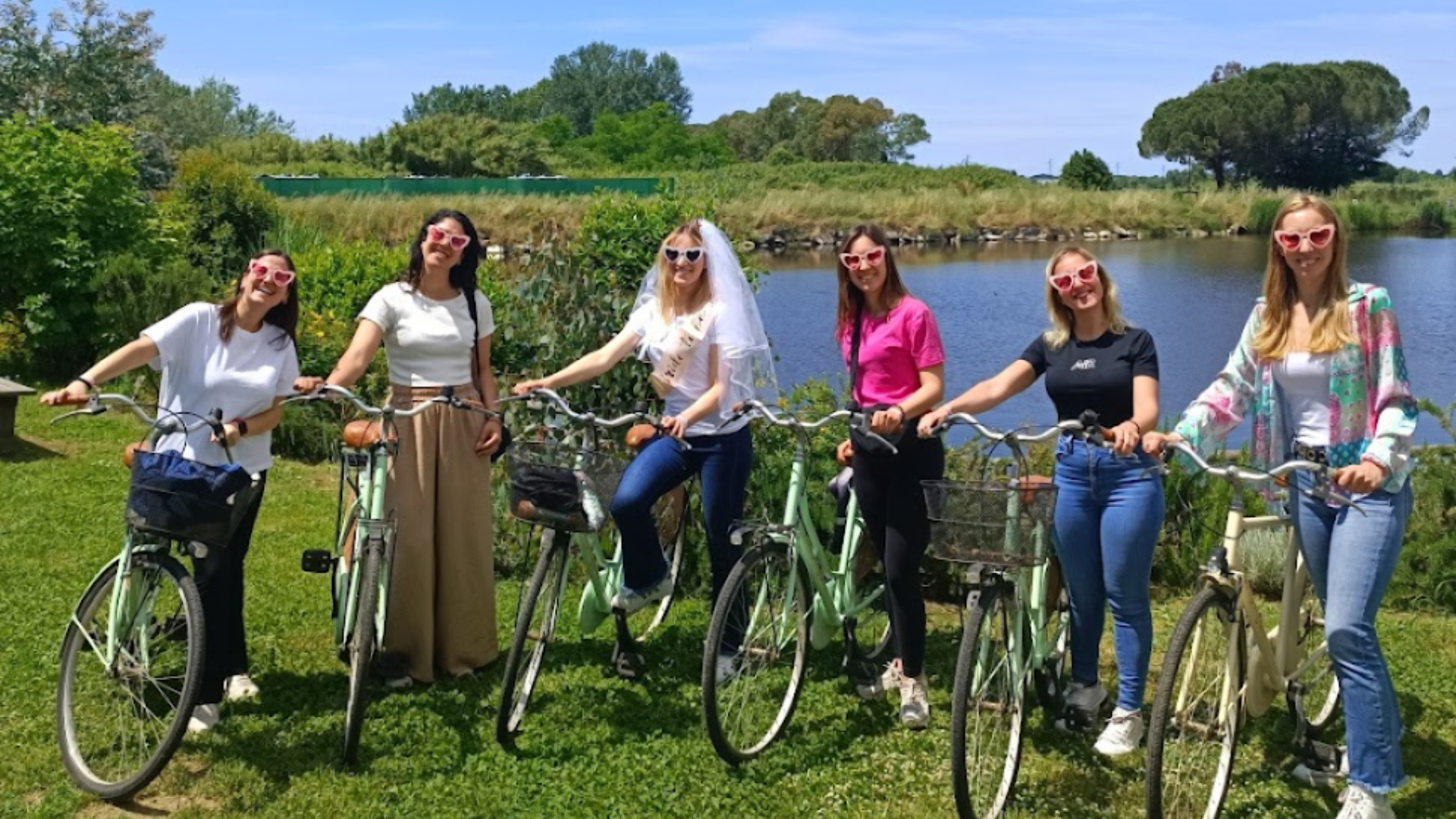 Bikenic, è un'esperienza in bicicletta con picnic sulle colline tra Massarosa e Lucca