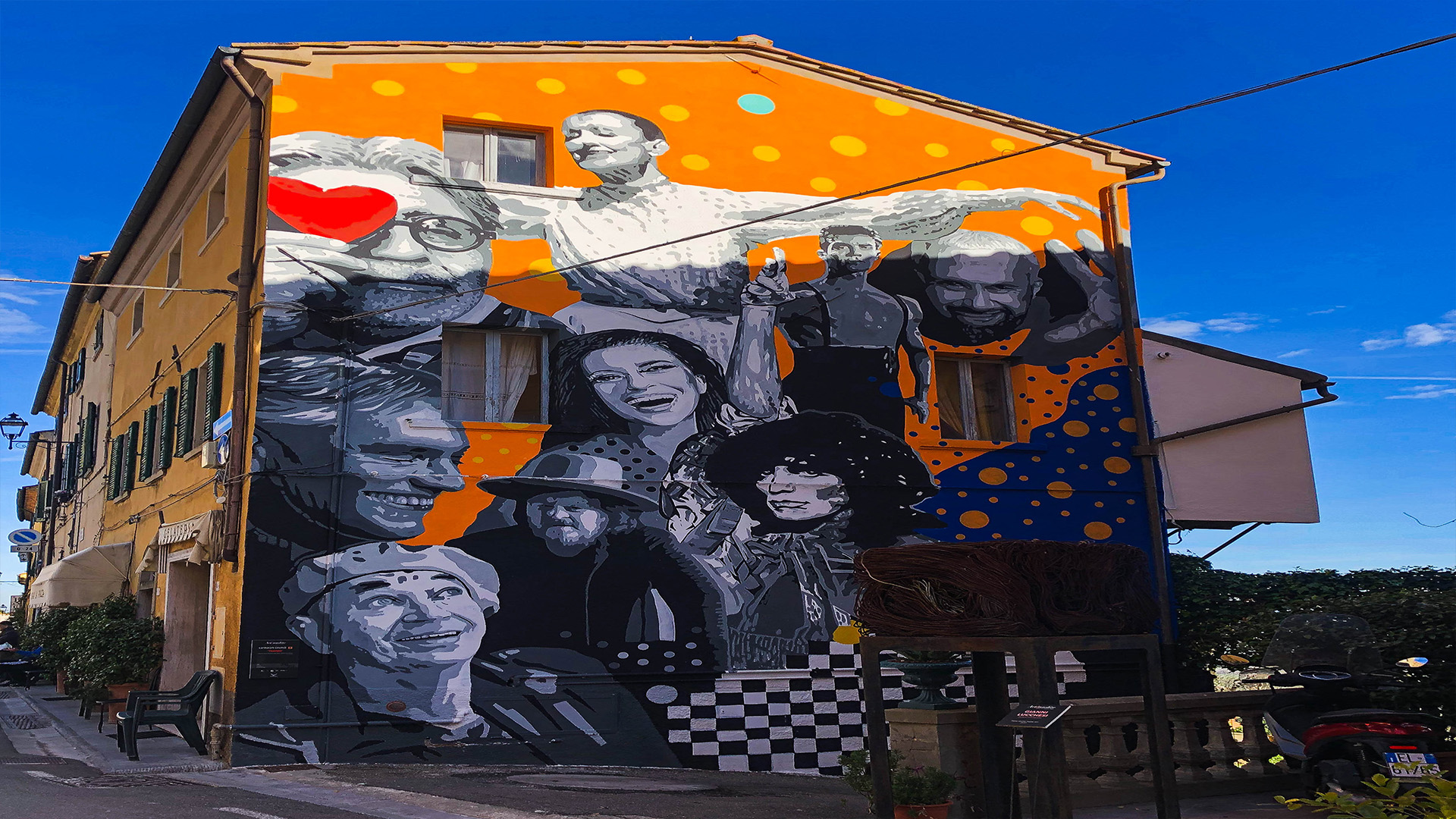 Lajatico e il Teatro del Silenzio in e-bike