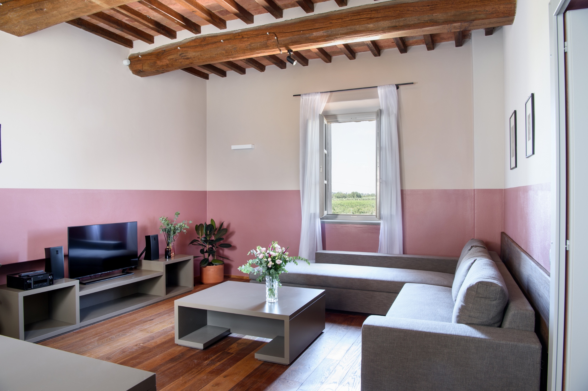 accommodation image