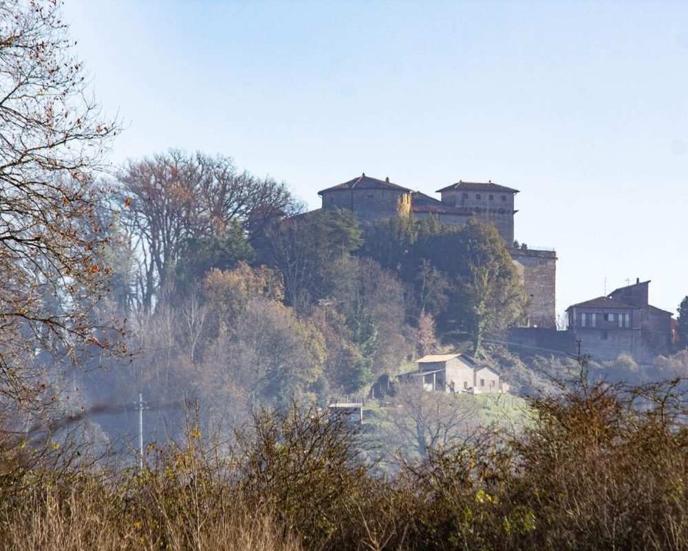 Malaspina Castle in Monti