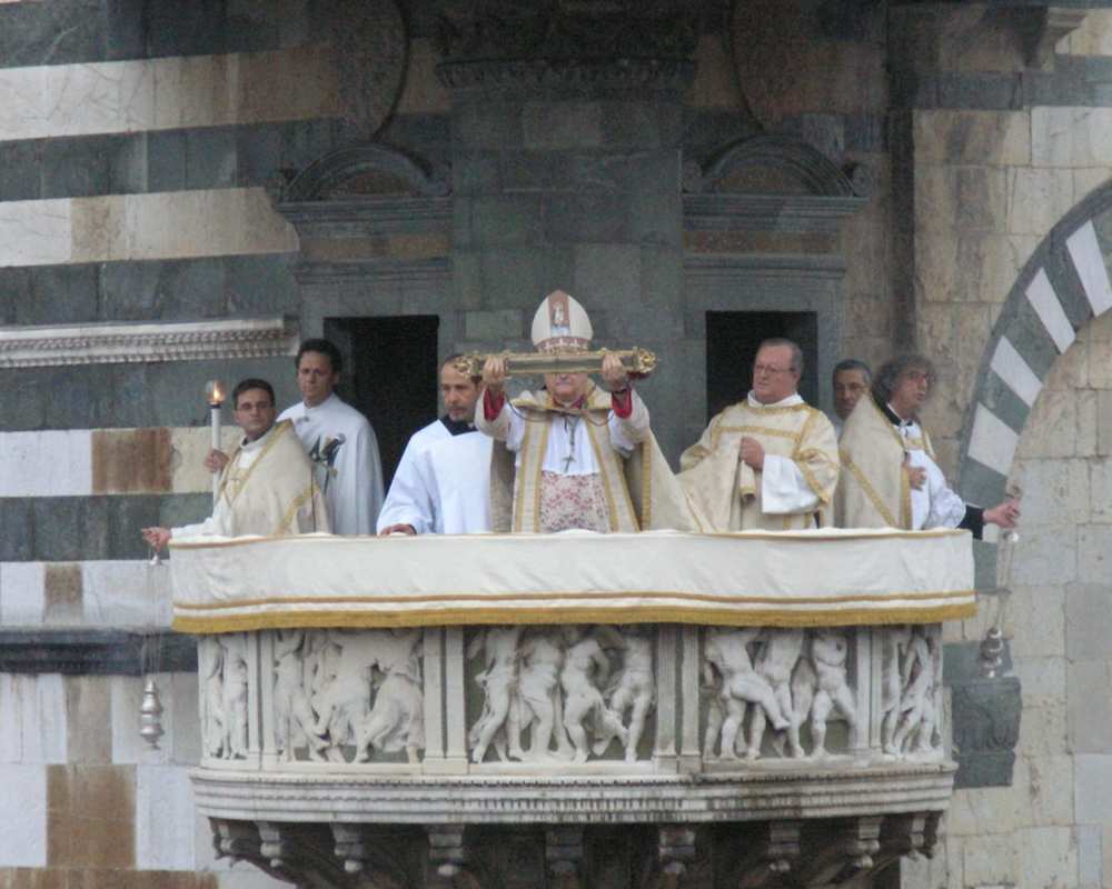 L'Ostensione della Sacra Cintola L'Ostensione della Sacra Cintola