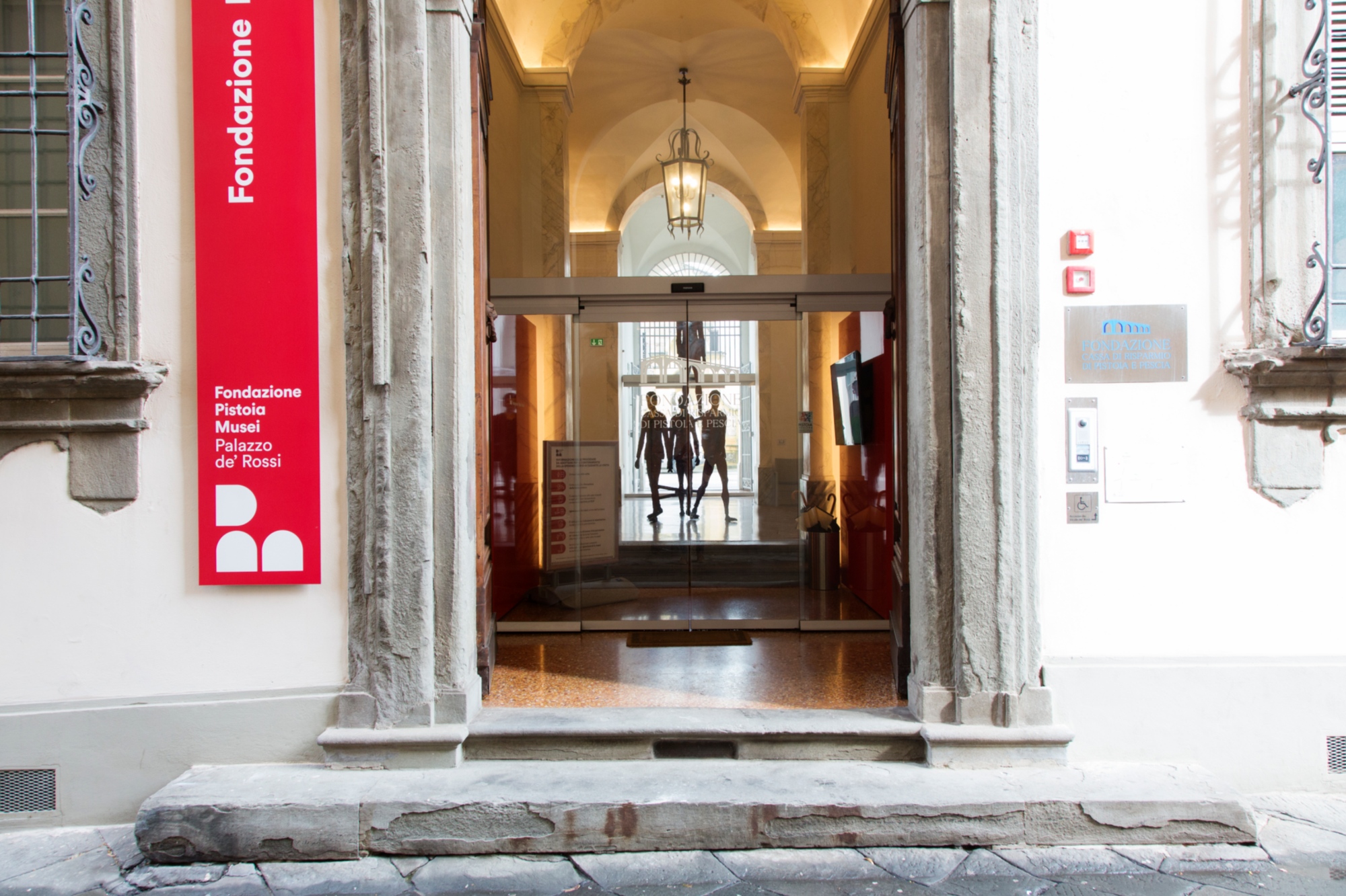 L'ingresso di Palazzo de' Rossi