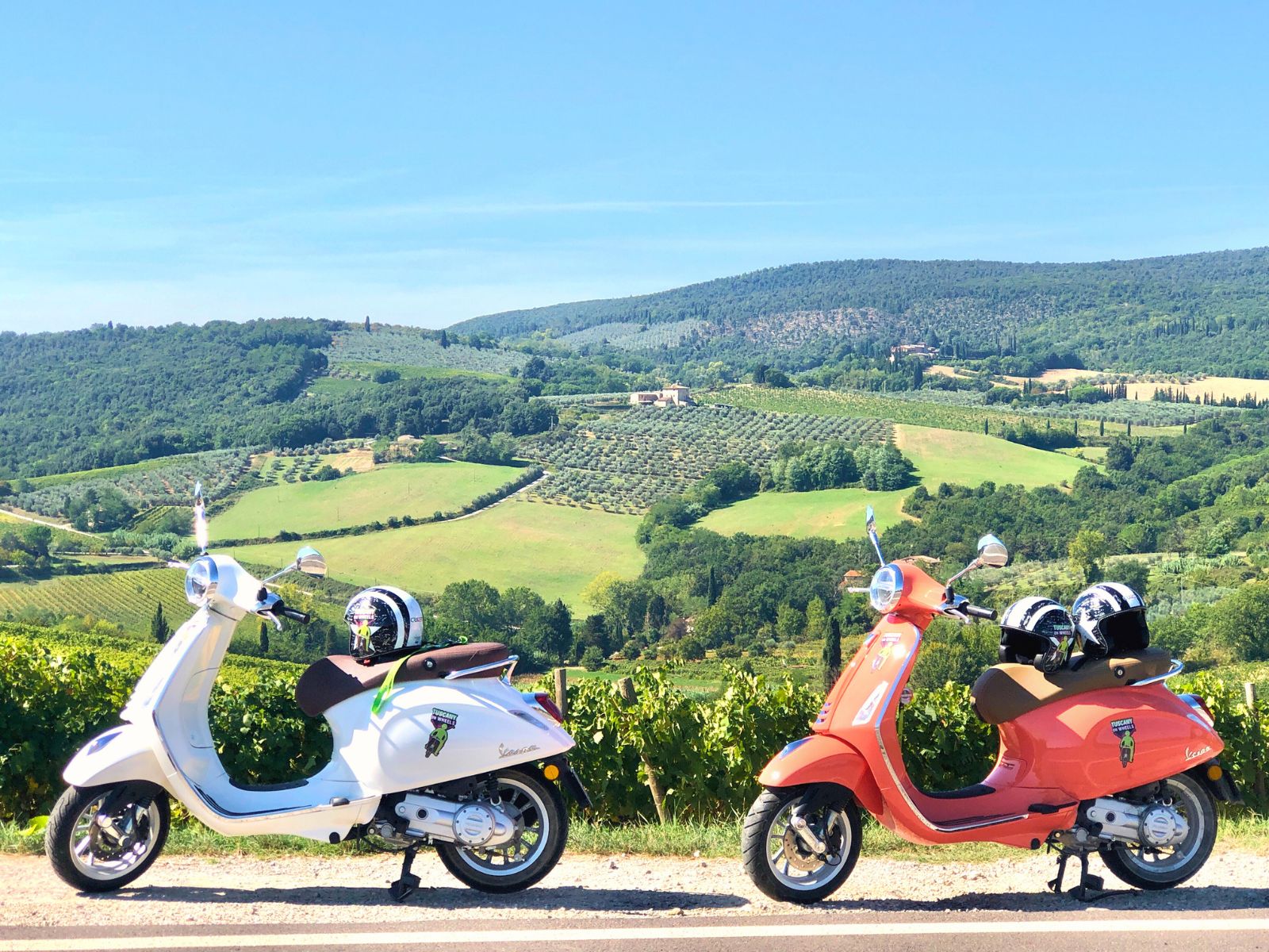 Vespa in Tuscany