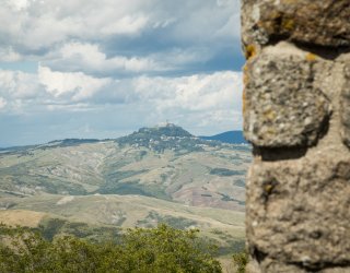 Vista panoramica di Radicofani dal Monte Amiata