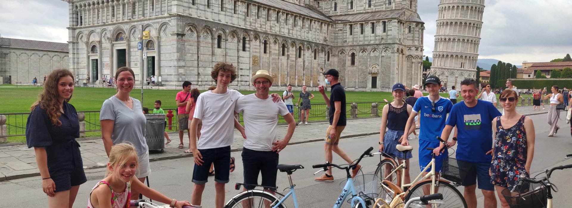 Pisa en bicicleta con Alexandra