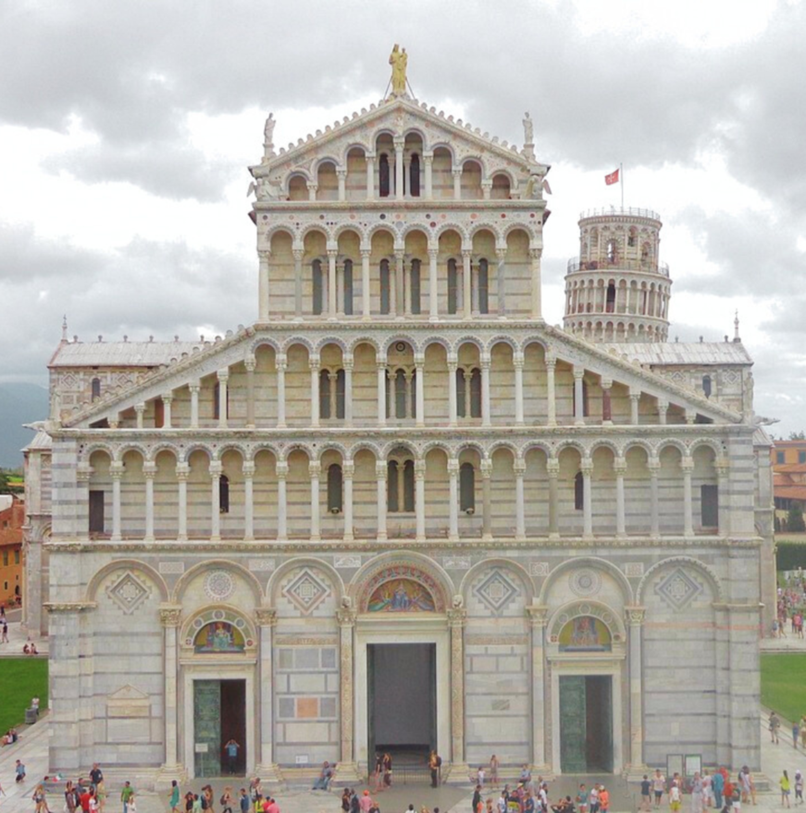 Private minivan tour from Florence to discover Pisa