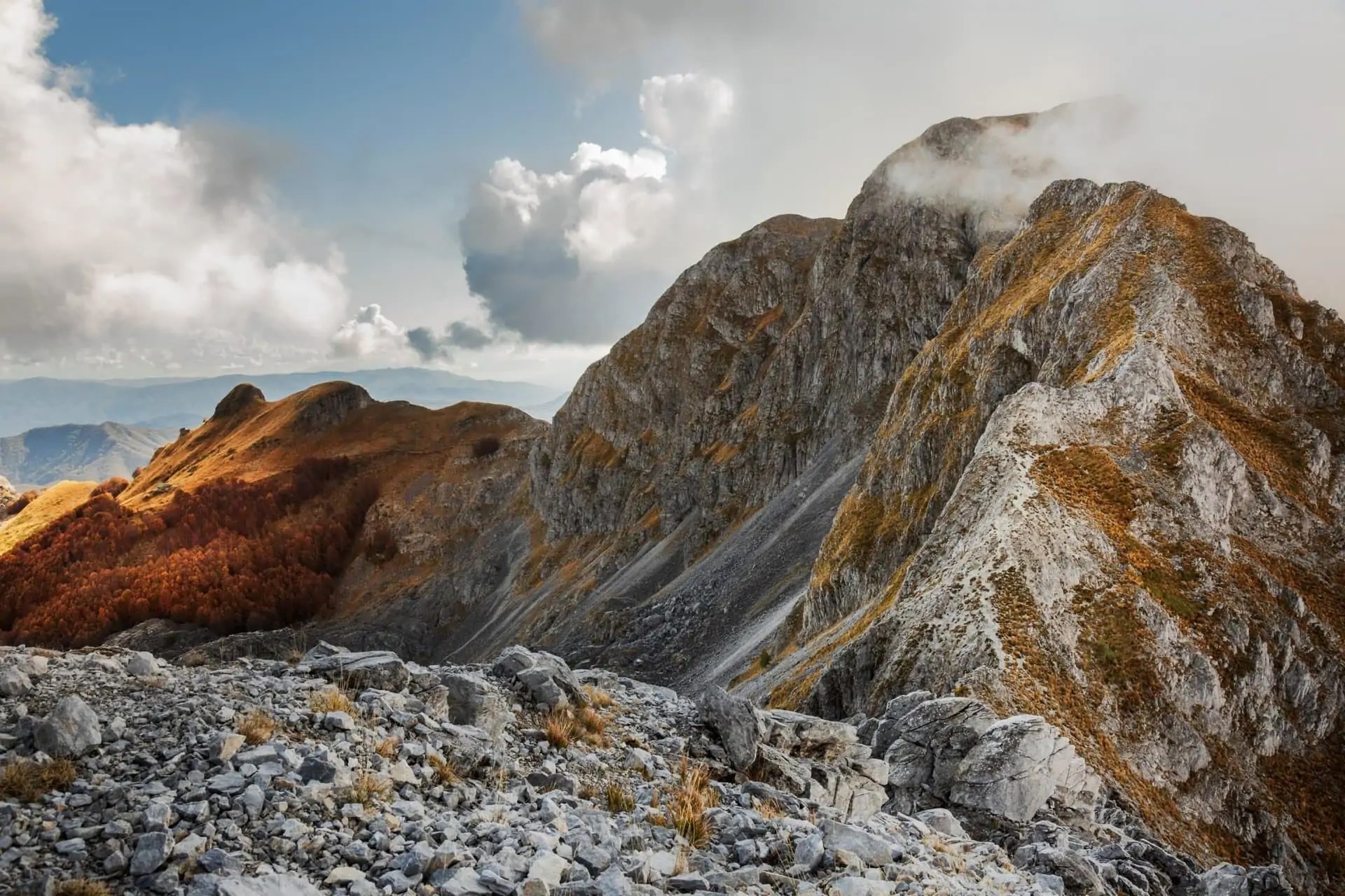 Traversata delle Apuane Meridionali, da Tre Fiumi a Casoli