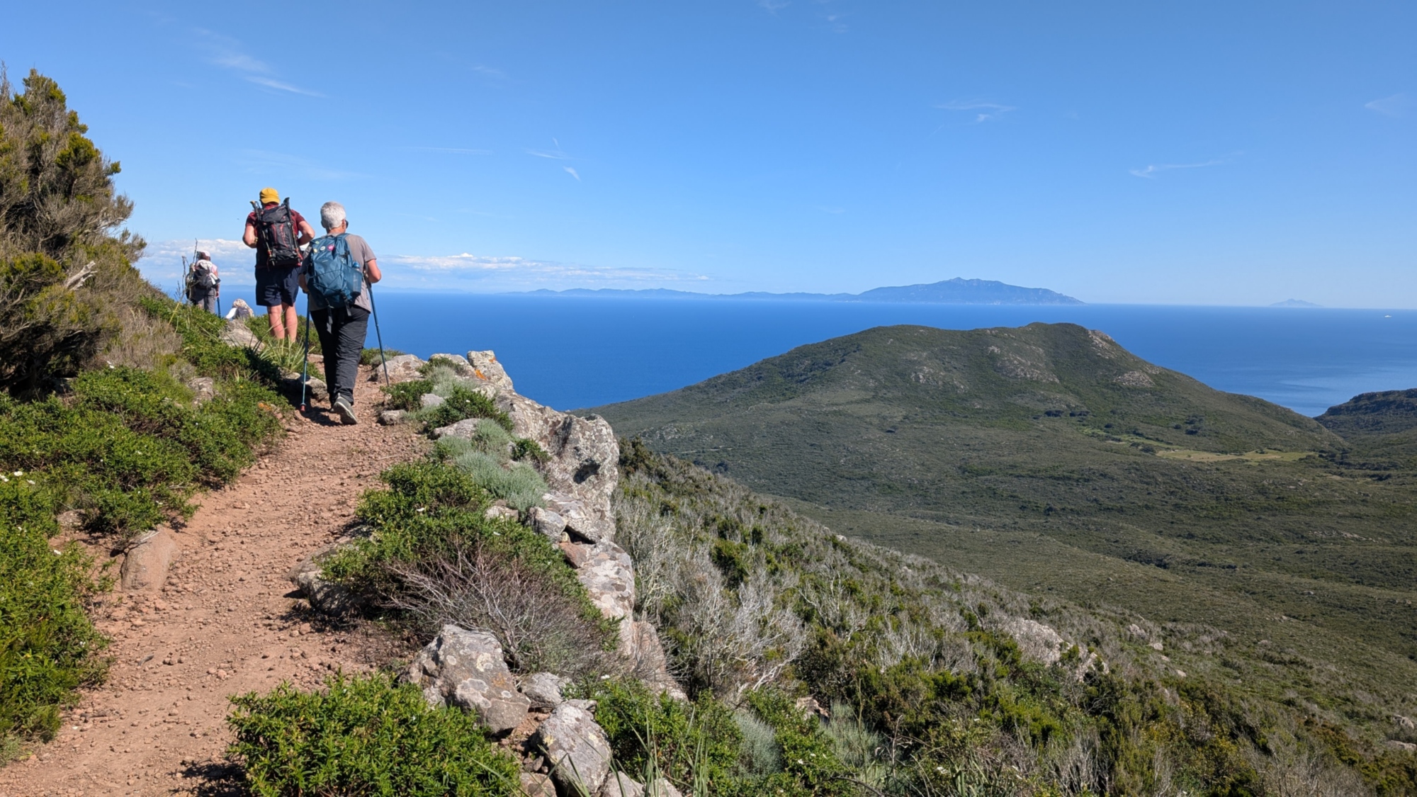 Tre giorni di escursioni sull’isola di Capraia, tra panorami mozzafiato e natura unica
