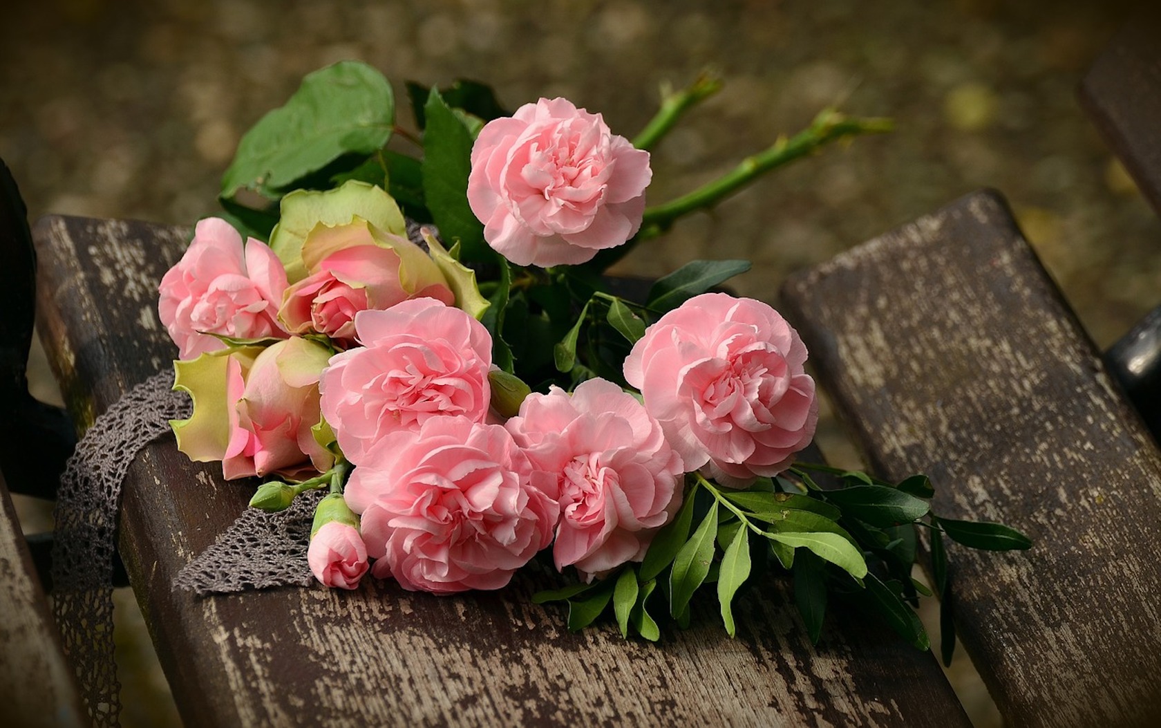 Ottobre Rosa: il filo rosa di Larthia