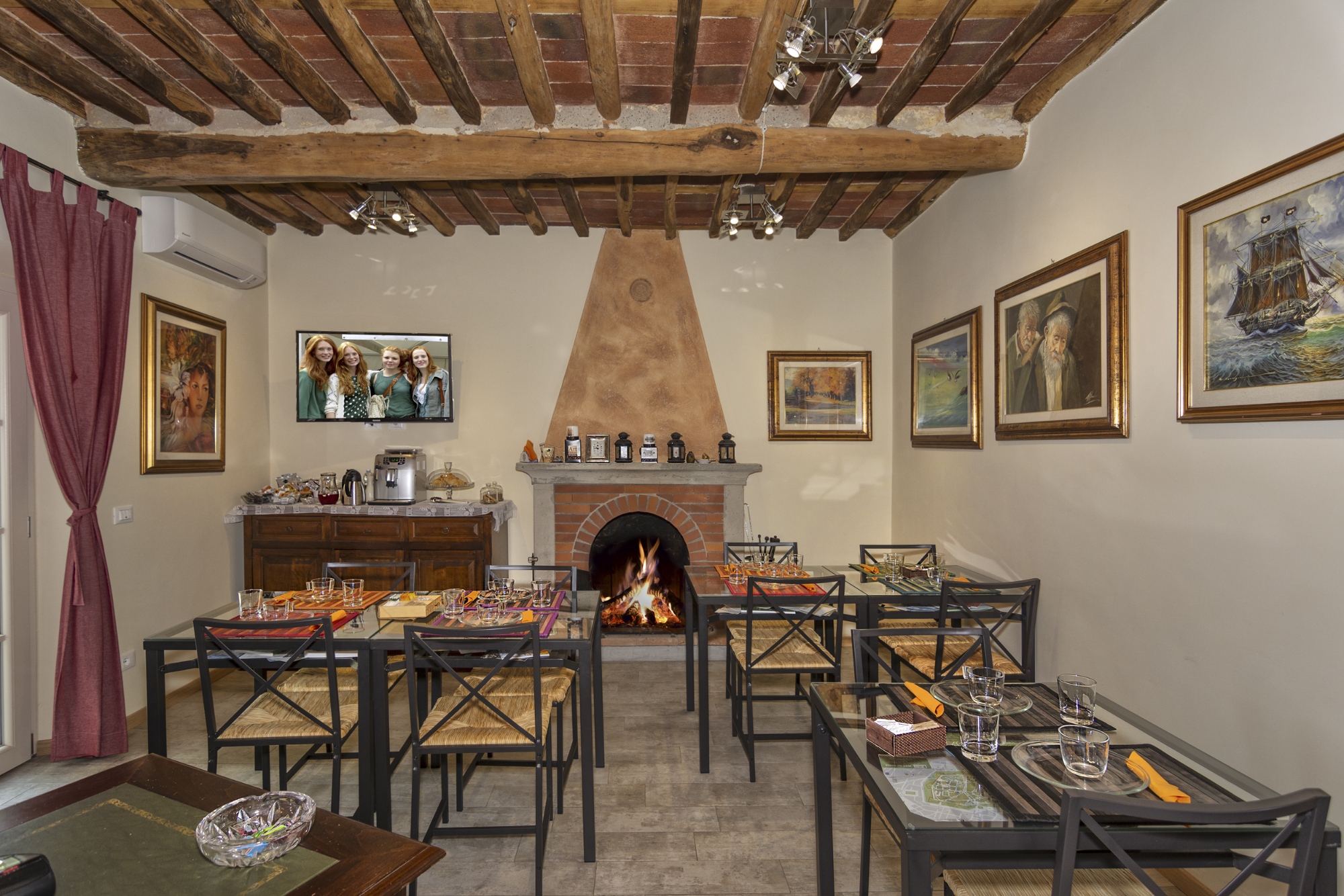 Soggiorno all'Art Gallery B&B, tra Lucca e Pisa