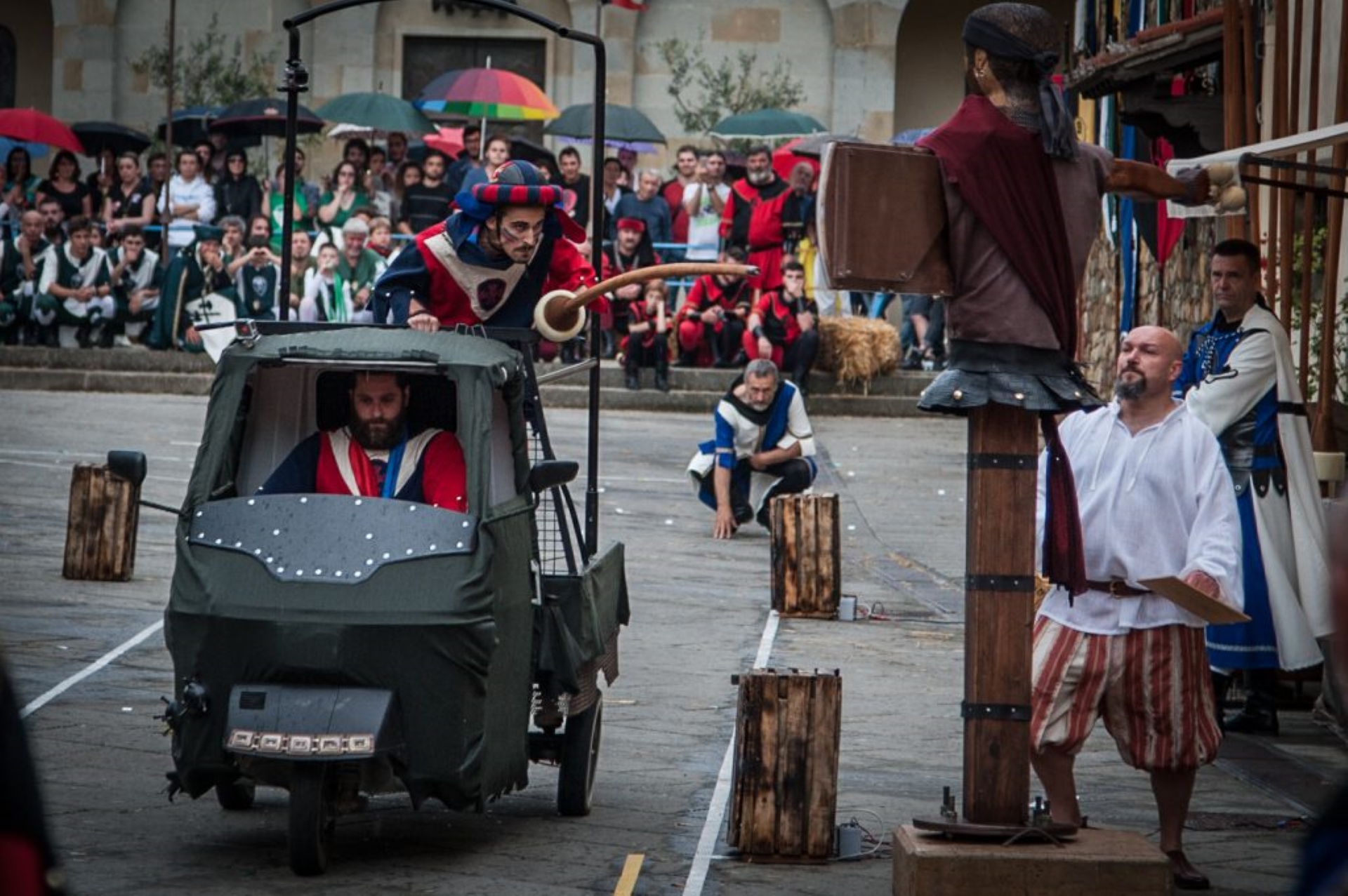 Immagine di un cavaliere sulla sua ape