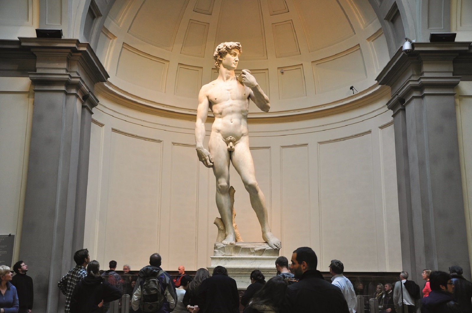 El David de Miguel Ángel en la Galería de la Academia de Florencia