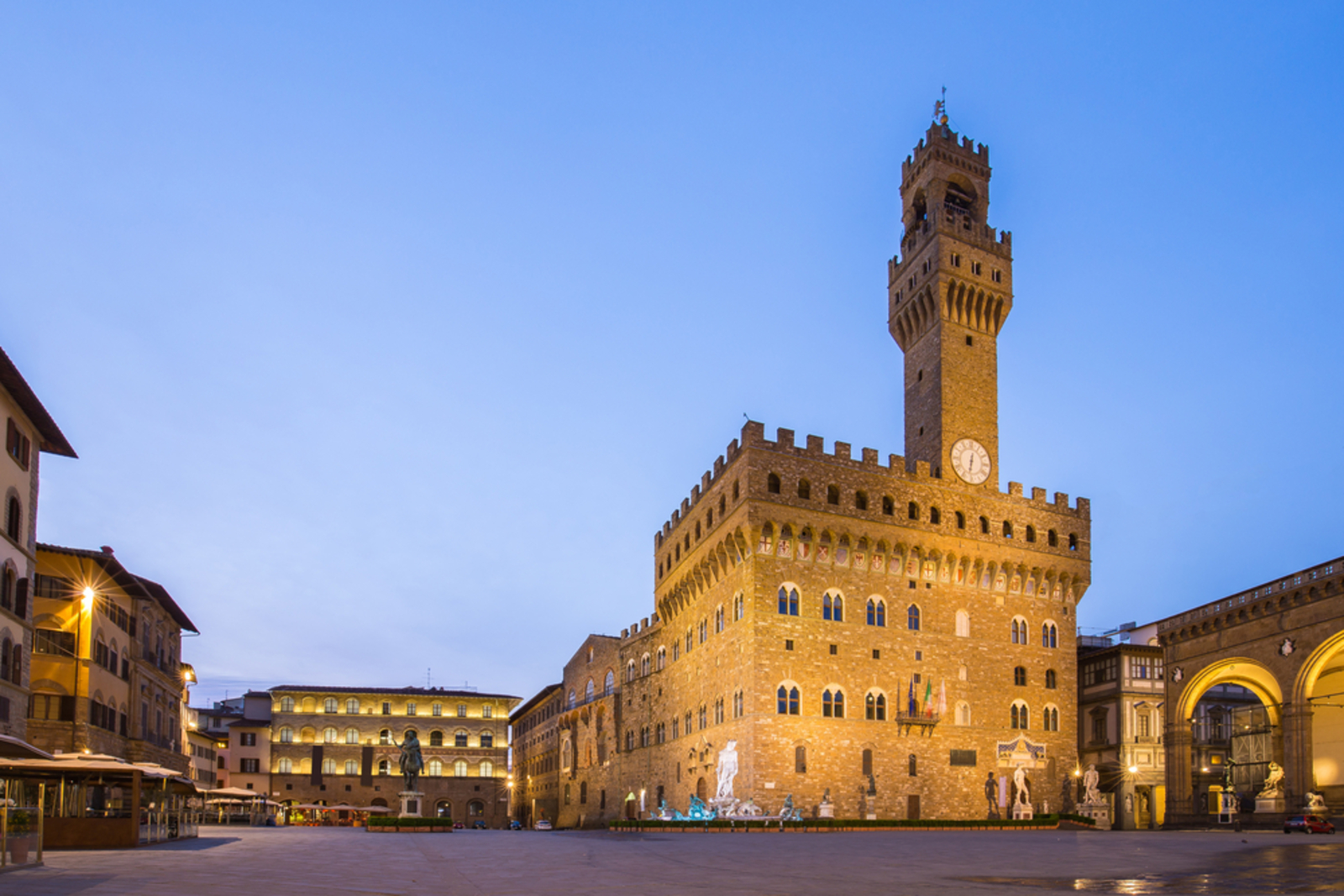 A two-hour tour to discover the secrets of the Medici family, in the heart of Florence