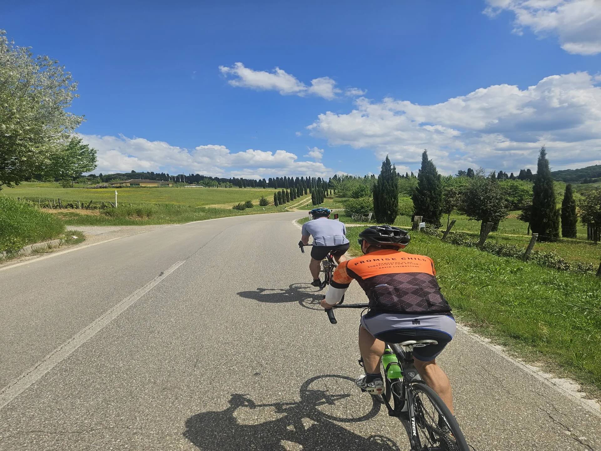 Via Classica: avventura in bici con soggiorni toscani