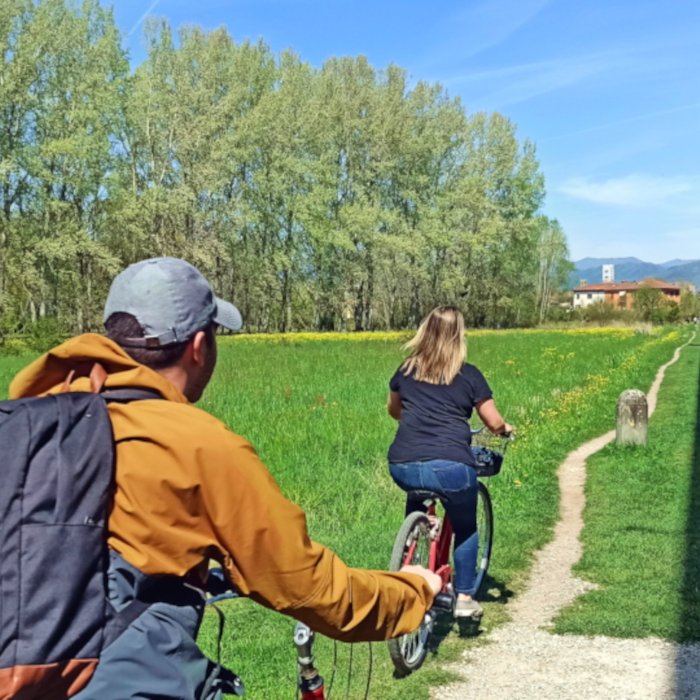 Bike tour di mezza giornata nel centro e nei dintorni della città di Lucca