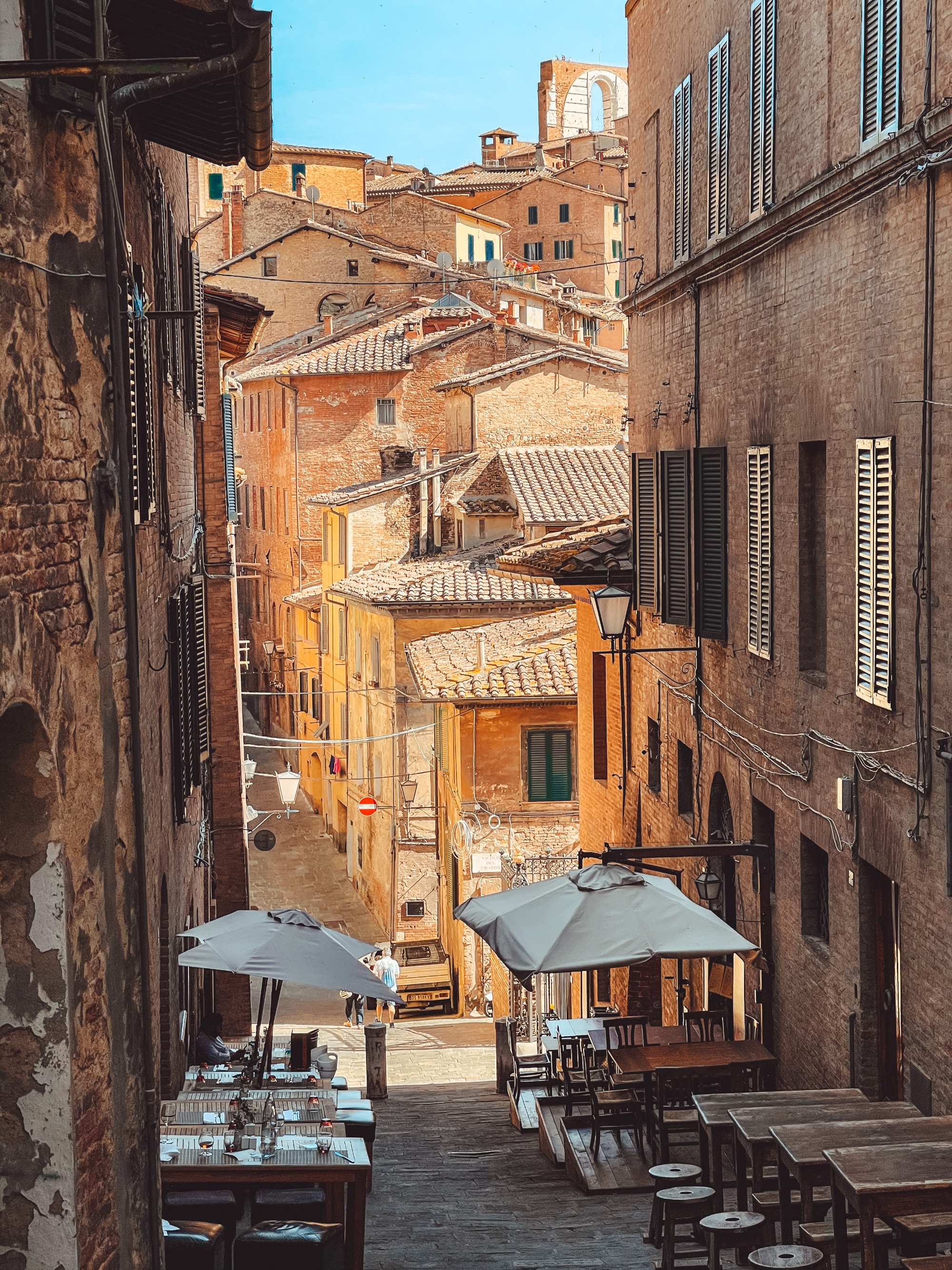 A guided tour to discover the history of Siena and its artistic and cultural heritage
