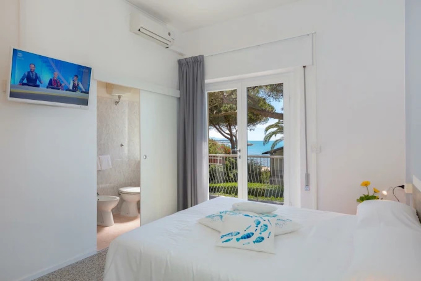 HOTEL COSTA VERDE