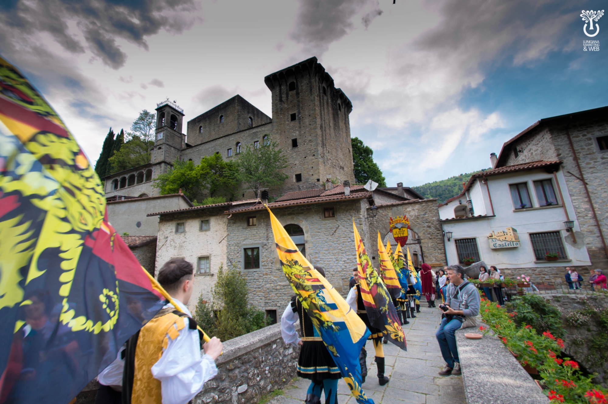 Rievocazione storica nel borgo della Verrucola