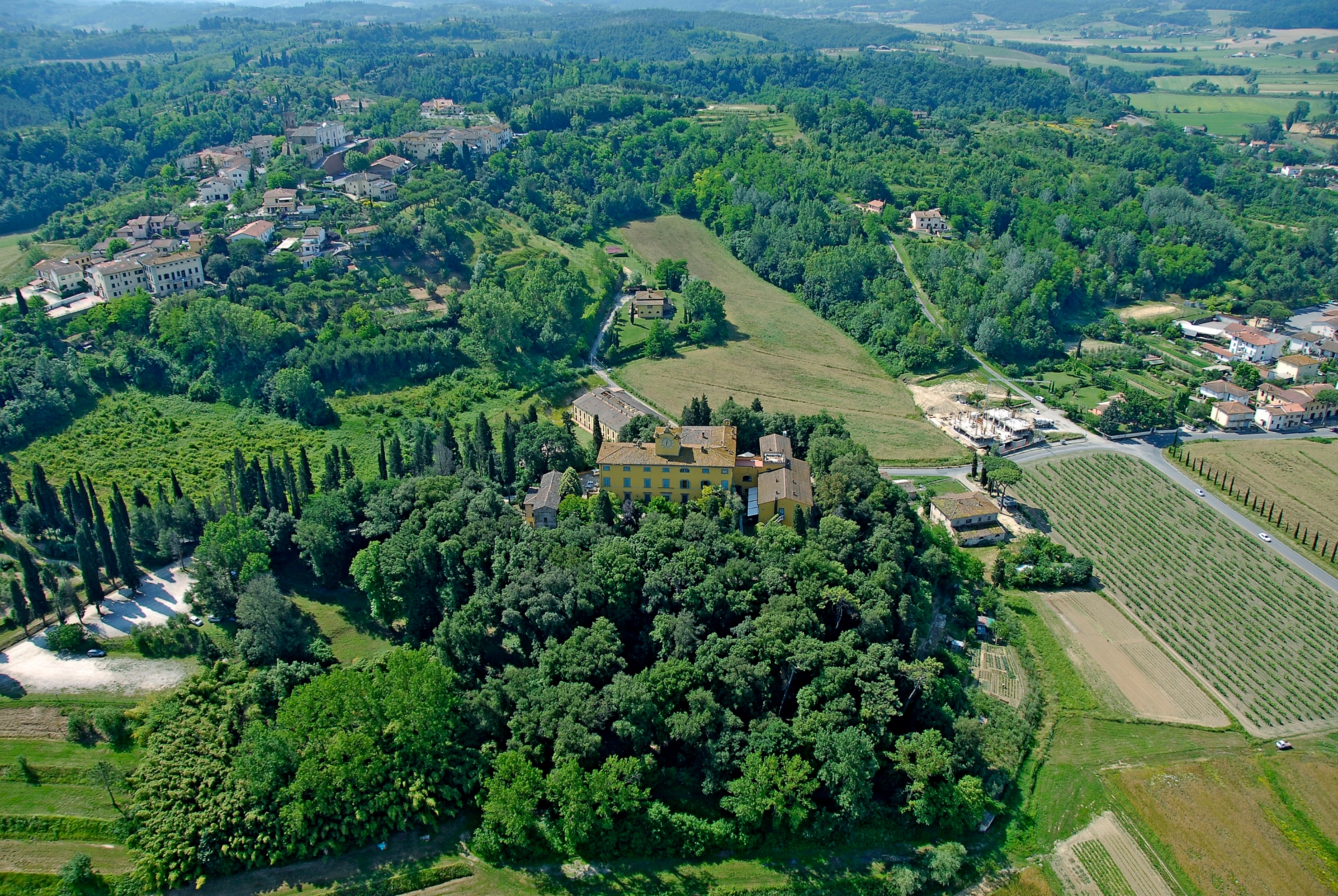 Fine settimana di caccia al tartufo a San Miniato, con soggiorno a Villa Sonnino