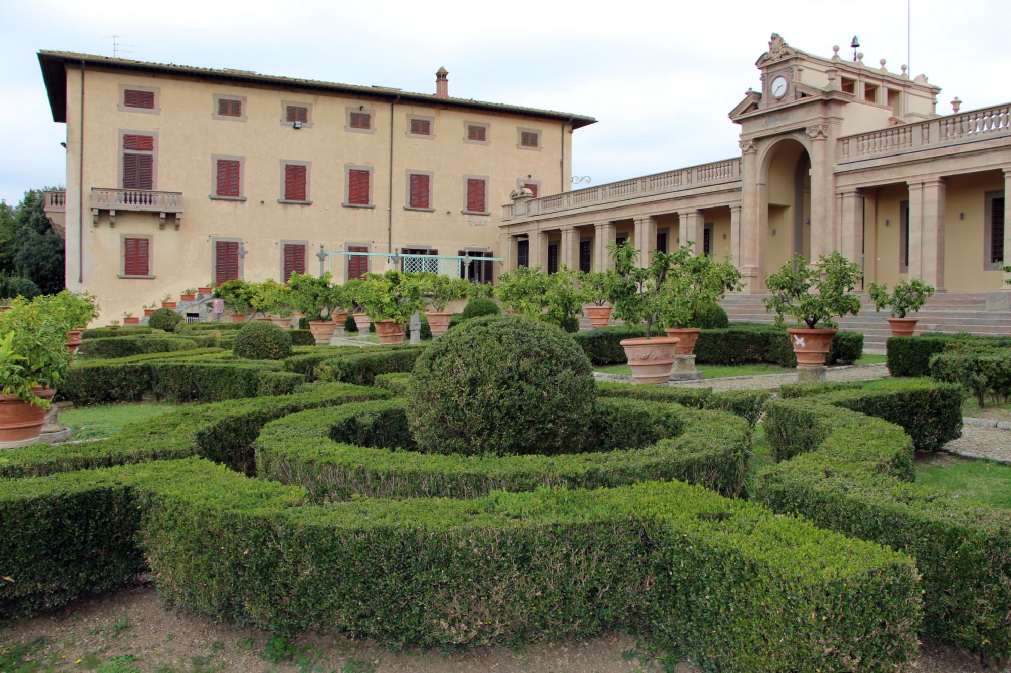 Immagine esterna di Villa Caruso e del parco