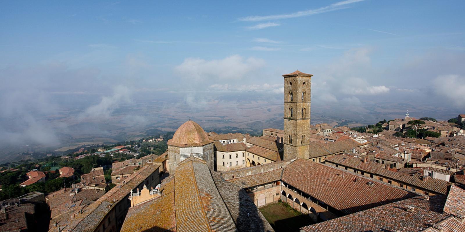 volterra-panorama-2.jpg volterra-panorama-2.jpg