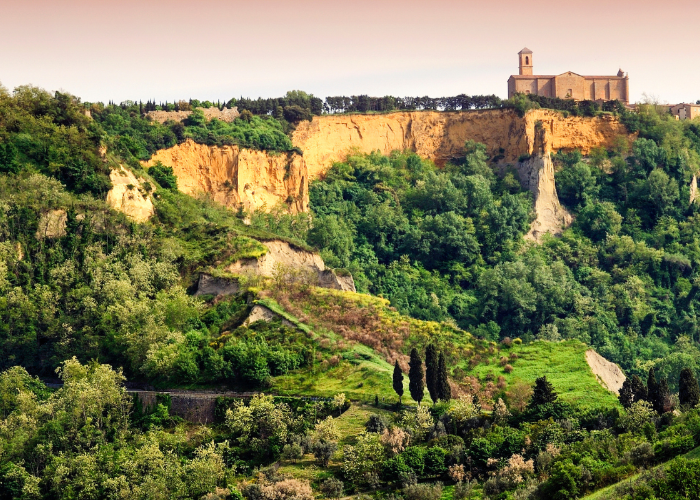 Volterra – Cliffs