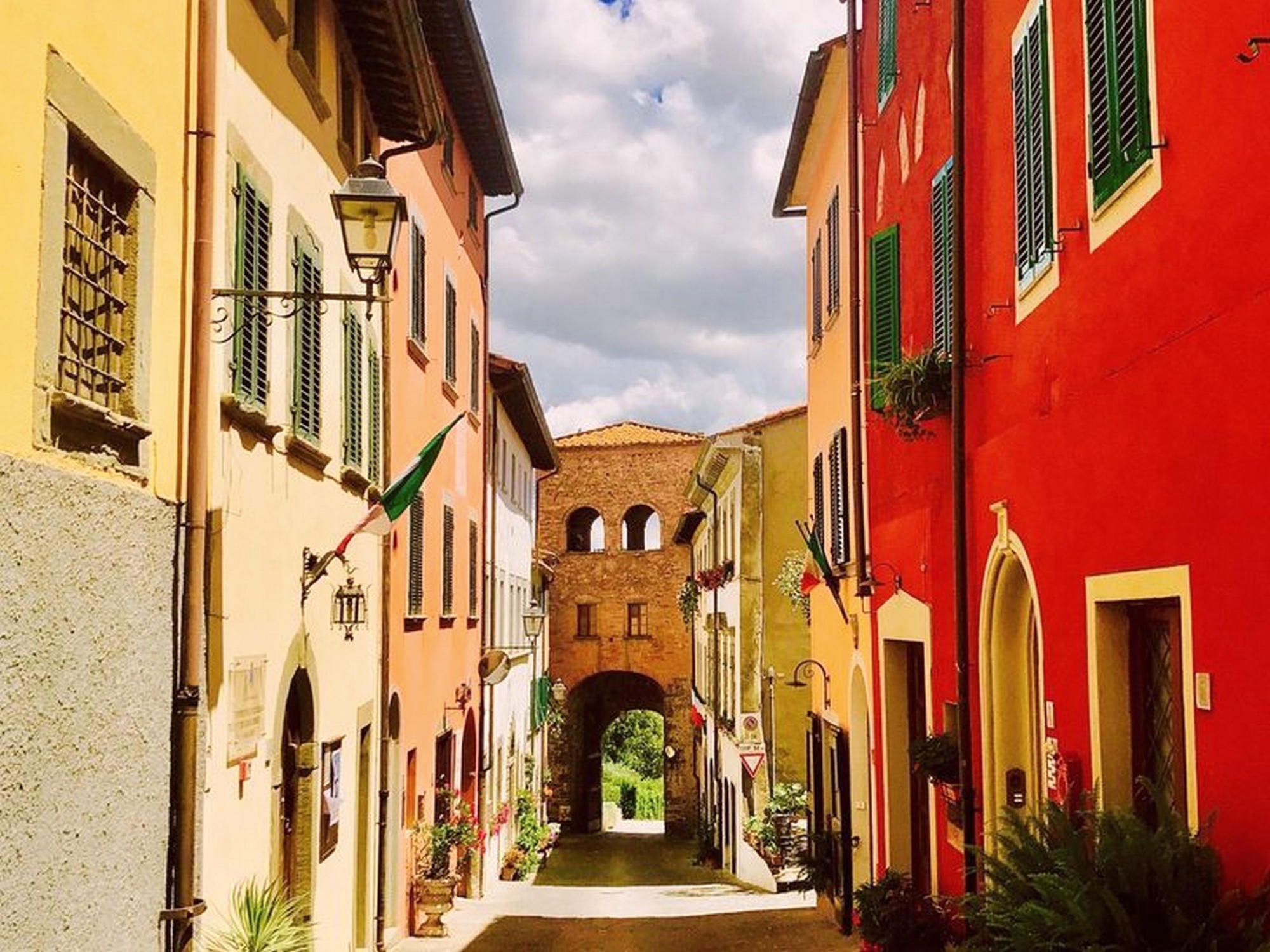 Passeggiata tra Montecarlo e la Quercia delle Streghe