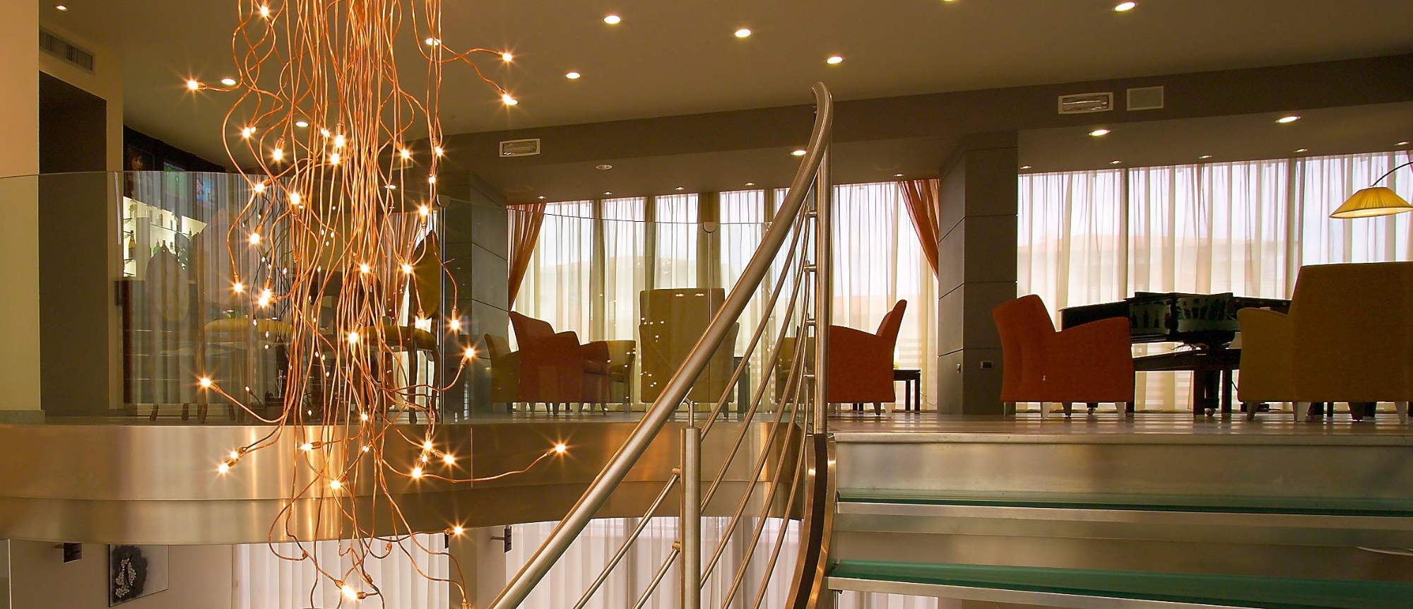 West Florence hotel scorcio sala dalla scala